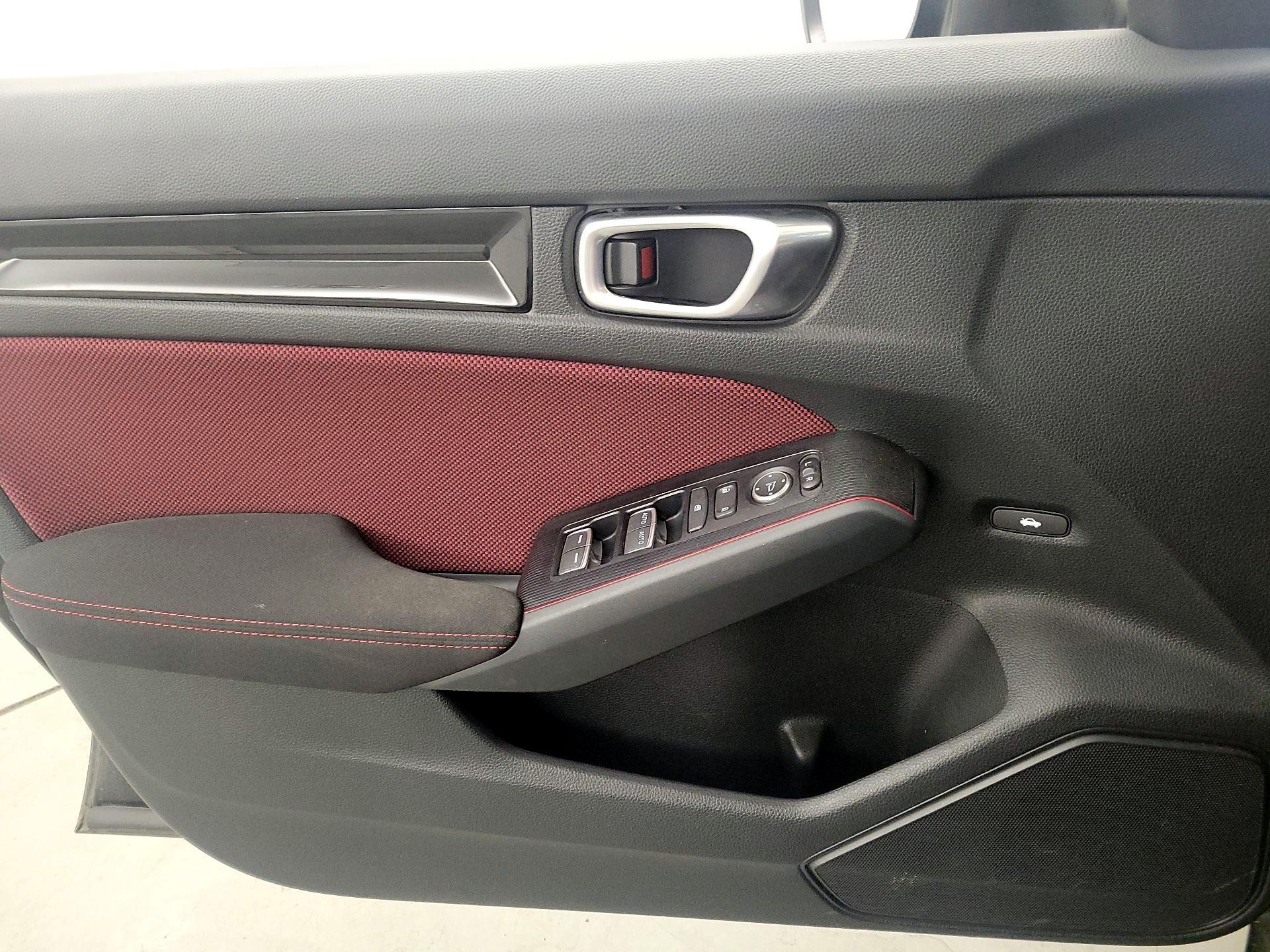 Thumbnail: 2023 Honda Civic - 12