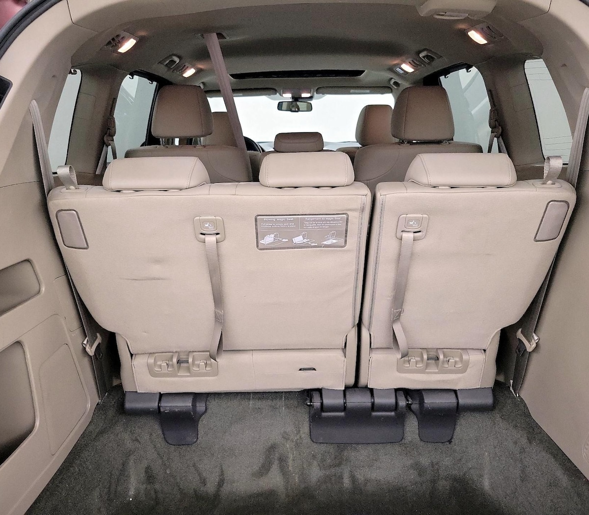 Trunk/Cargo (Seats Up)