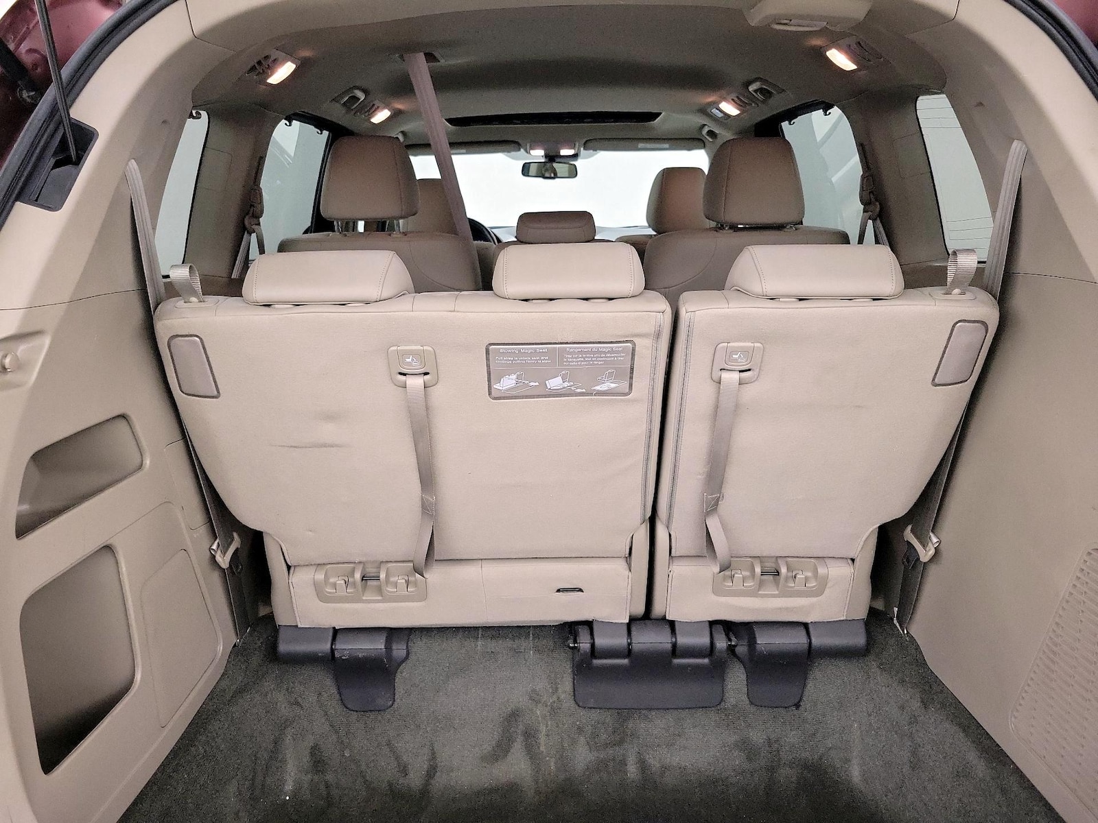 2016 Honda Odyssey EX-L - Photo 23