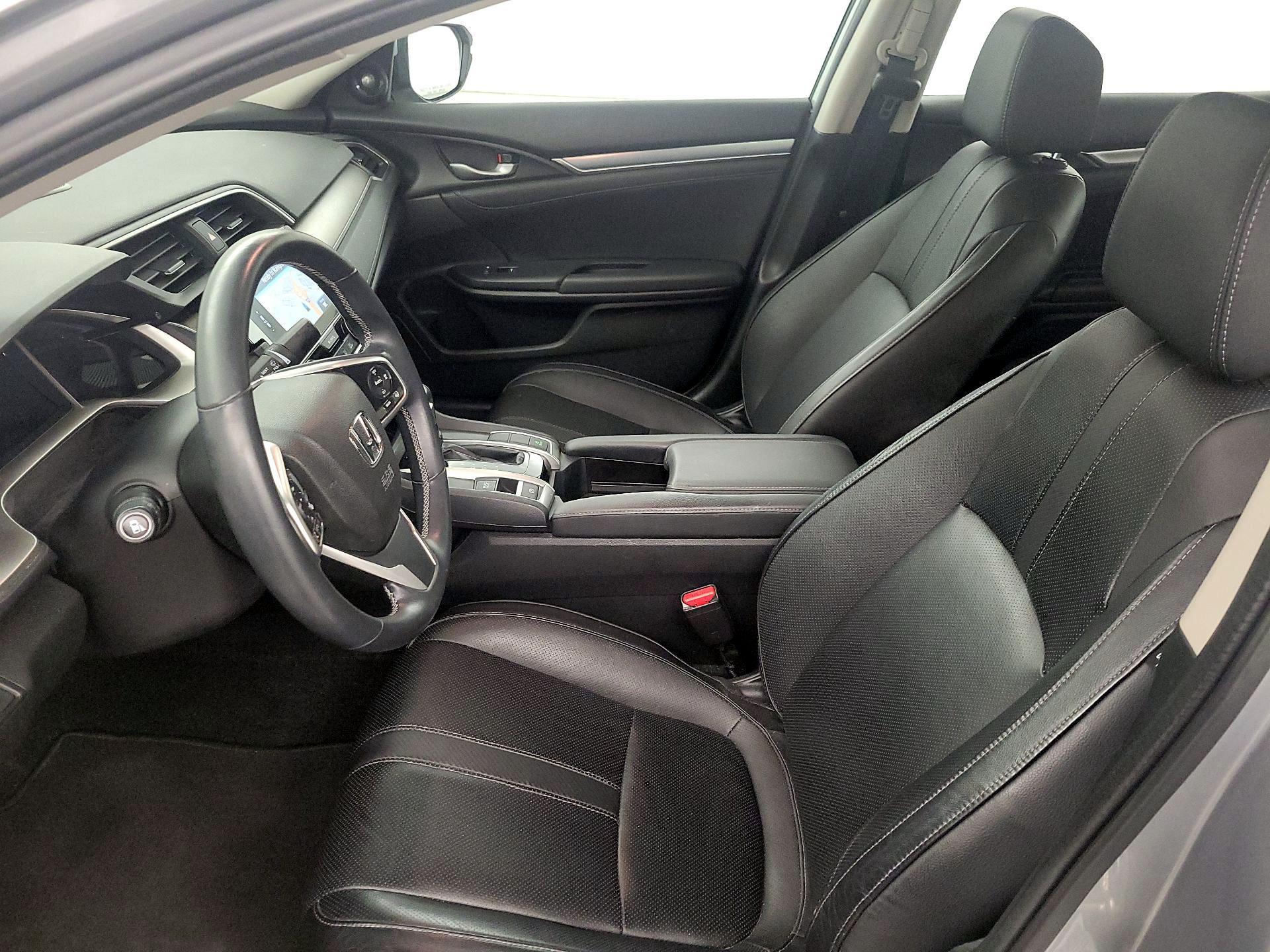 Thumbnail: 2016 Honda Civic - 11