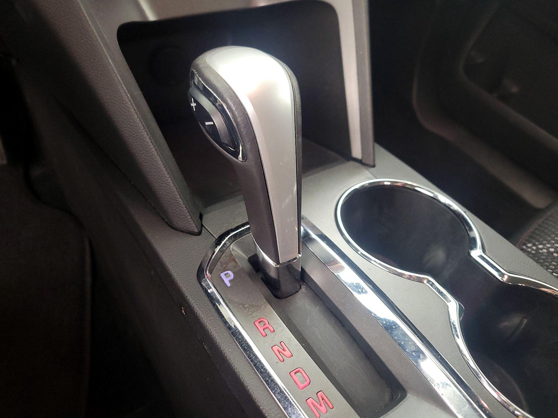 Thumbnail: 2014 GMC Terrain - 17