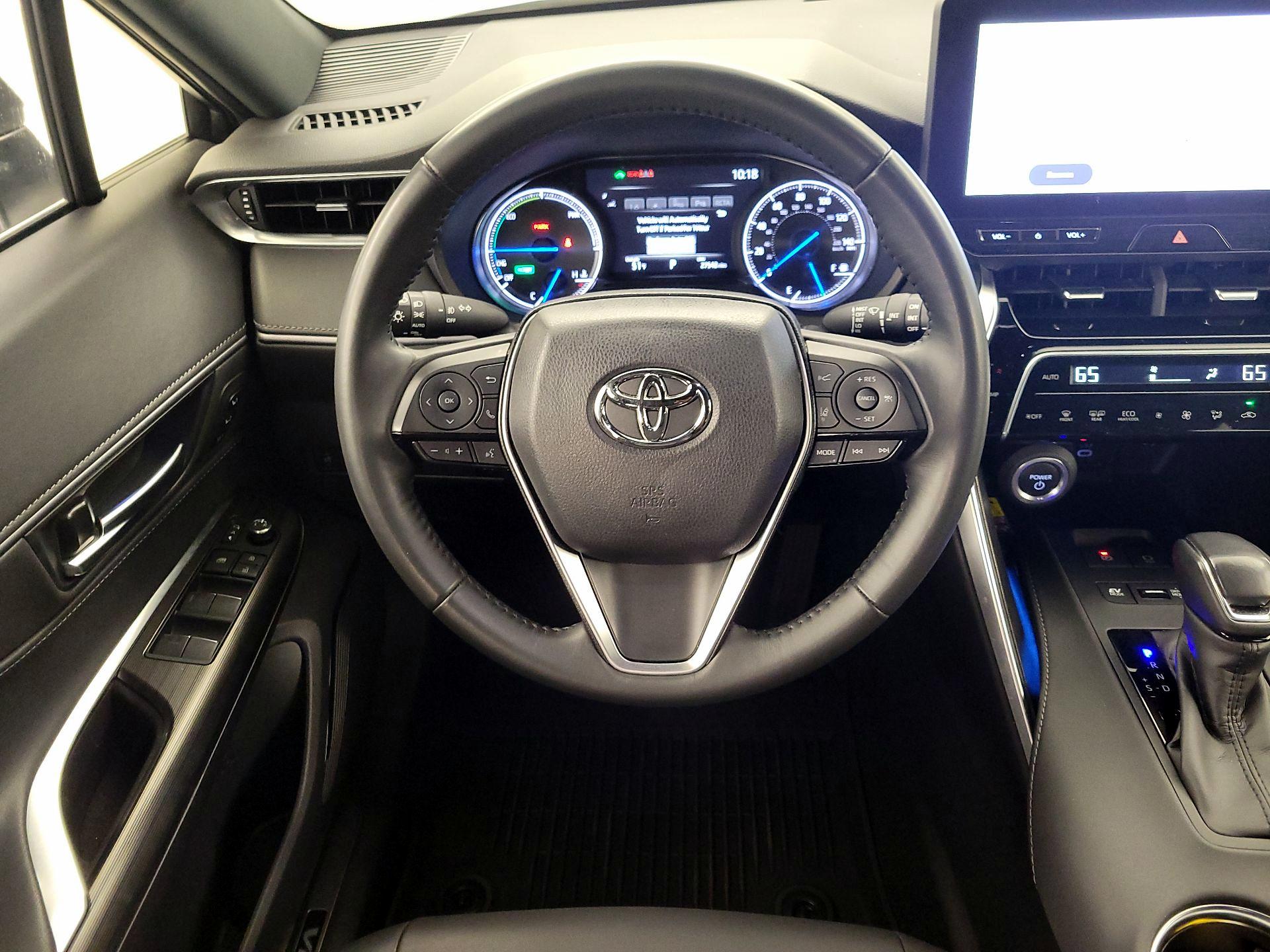 Thumbnail: 2024 Toyota Venza - 10