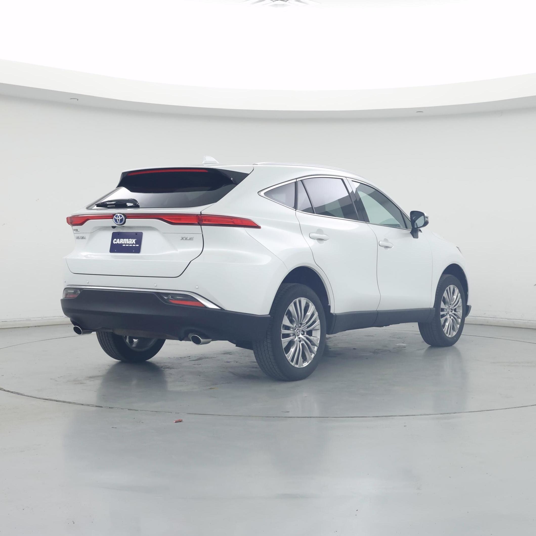 Thumbnail: 2024 Toyota Venza - 8