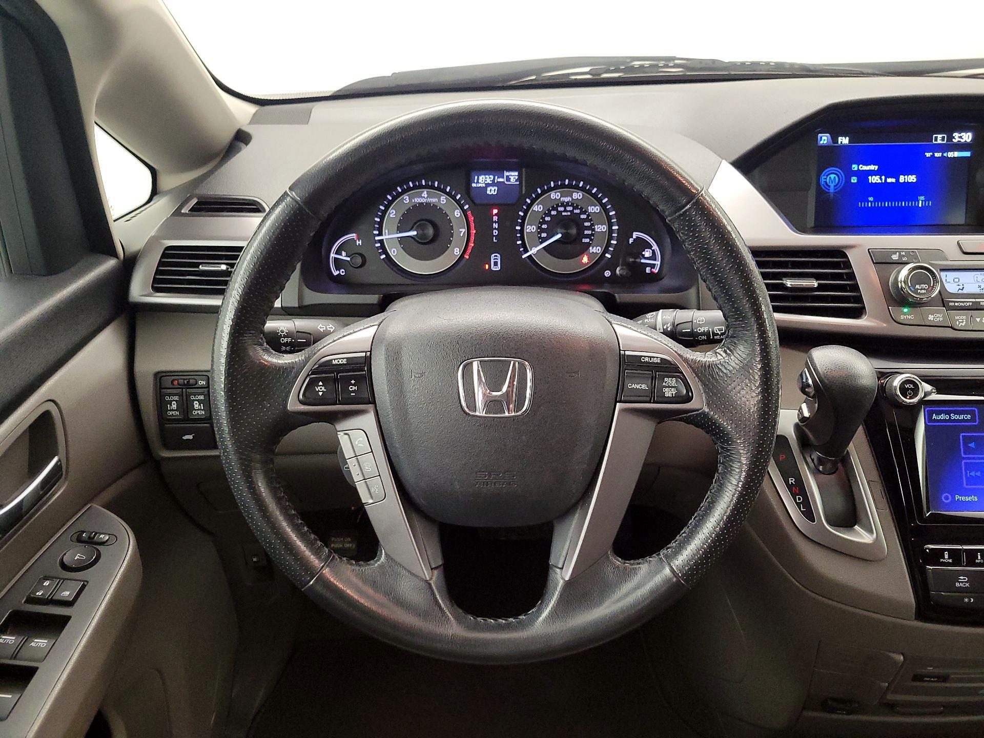 Thumbnail: 2014 Honda Odyssey - 10