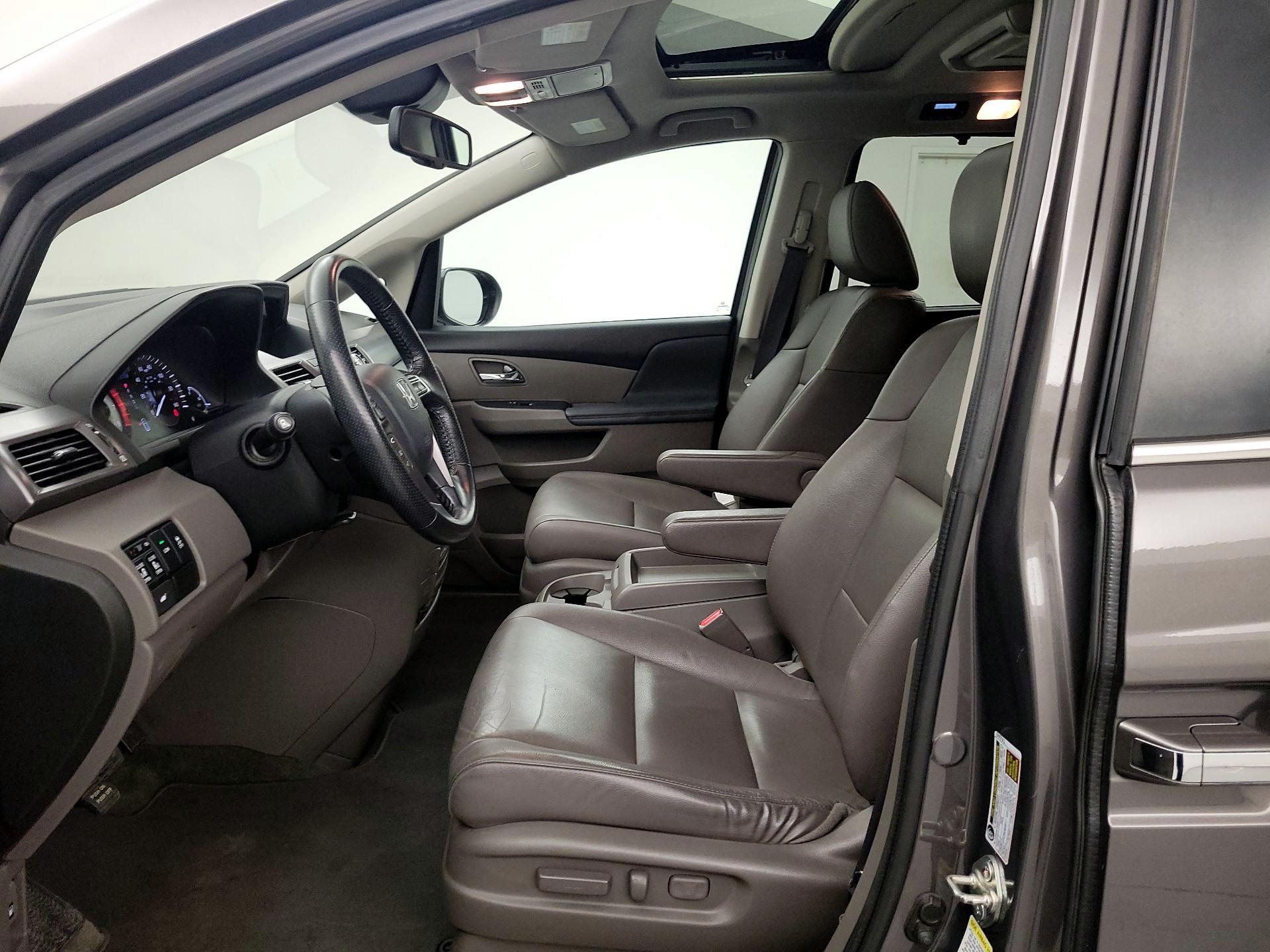 Thumbnail: 2014 Honda Odyssey - 11