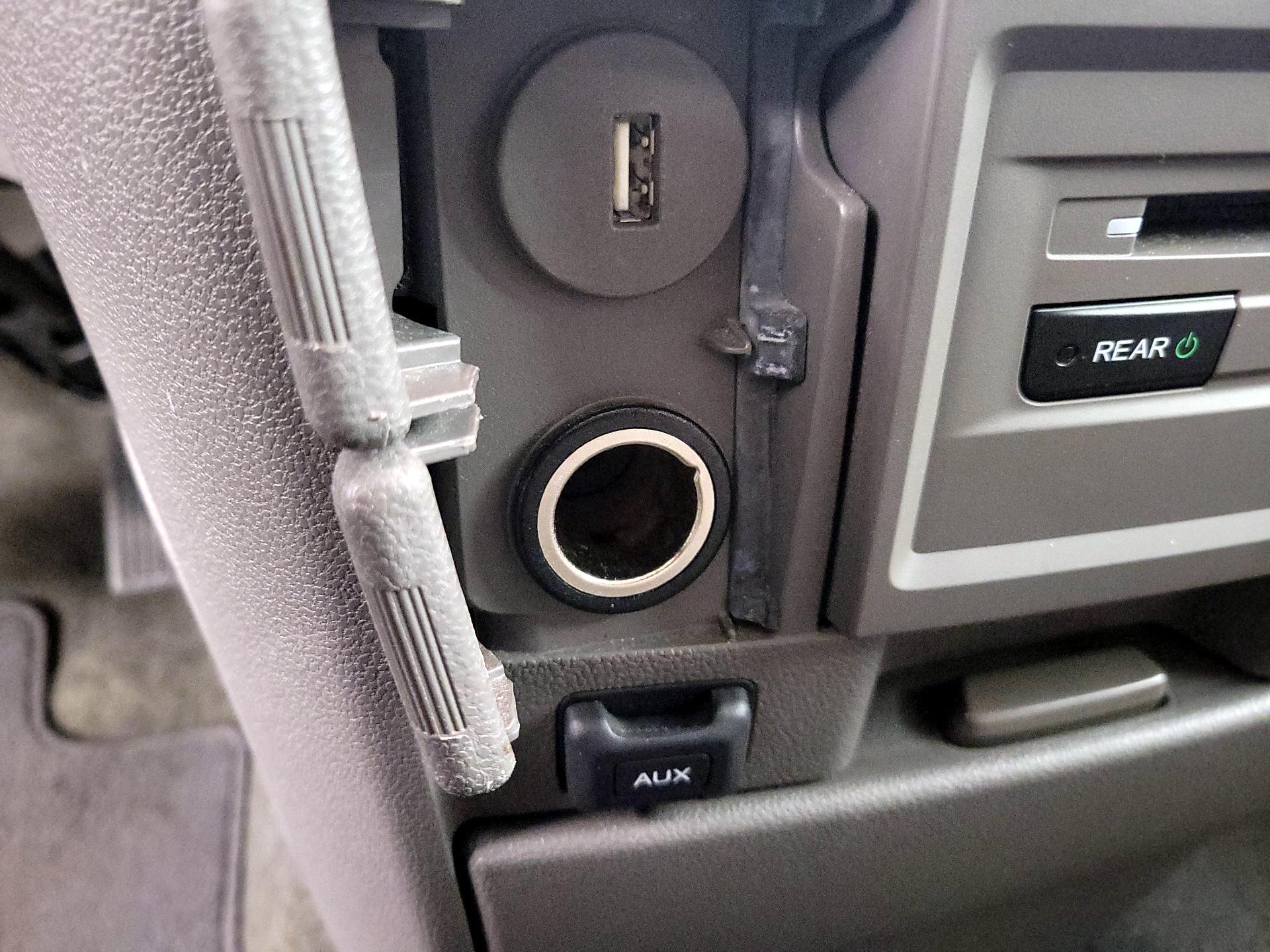 Thumbnail: 2014 Honda Odyssey - 18