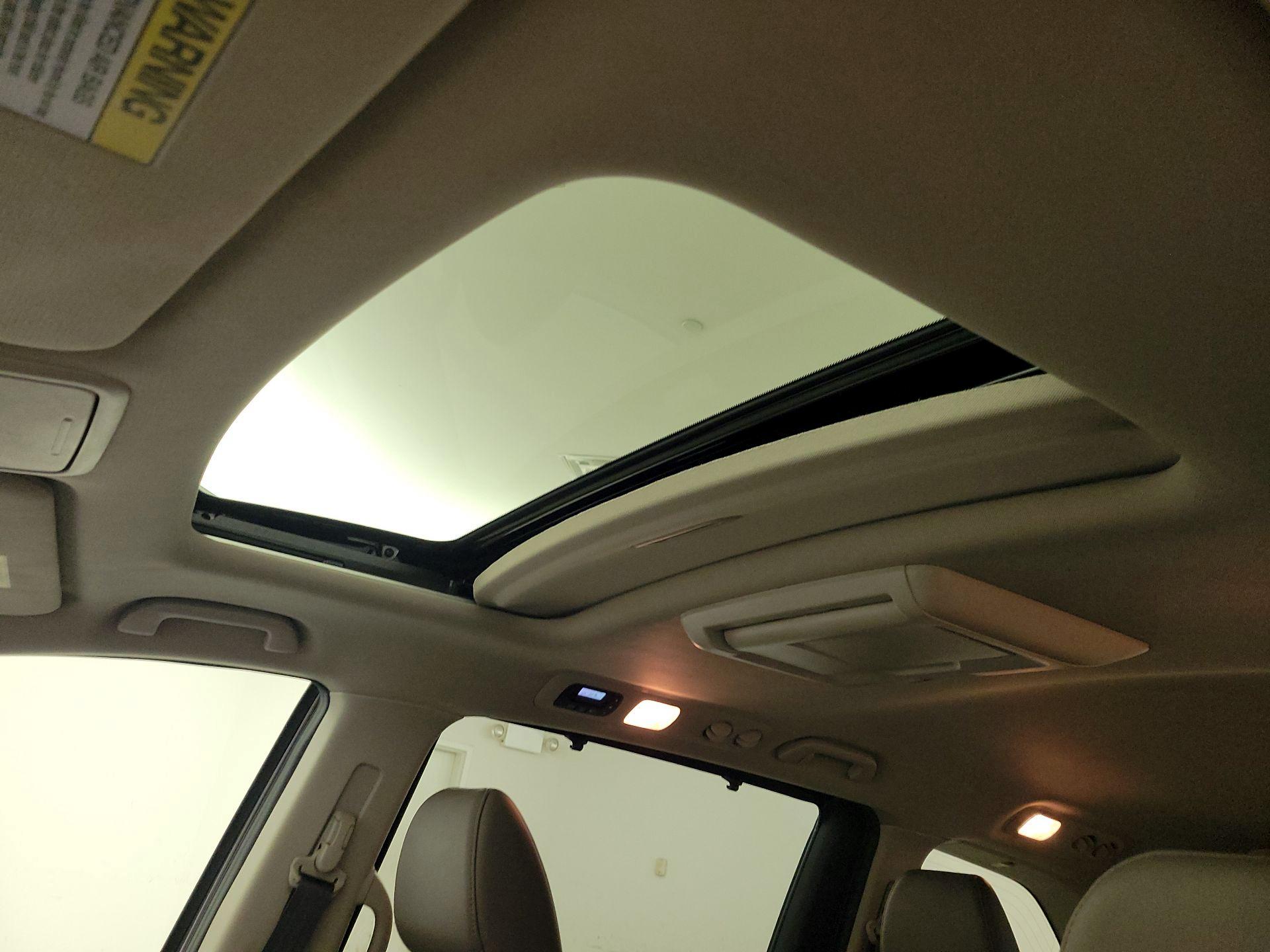 Thumbnail: 2014 Honda Odyssey - 19