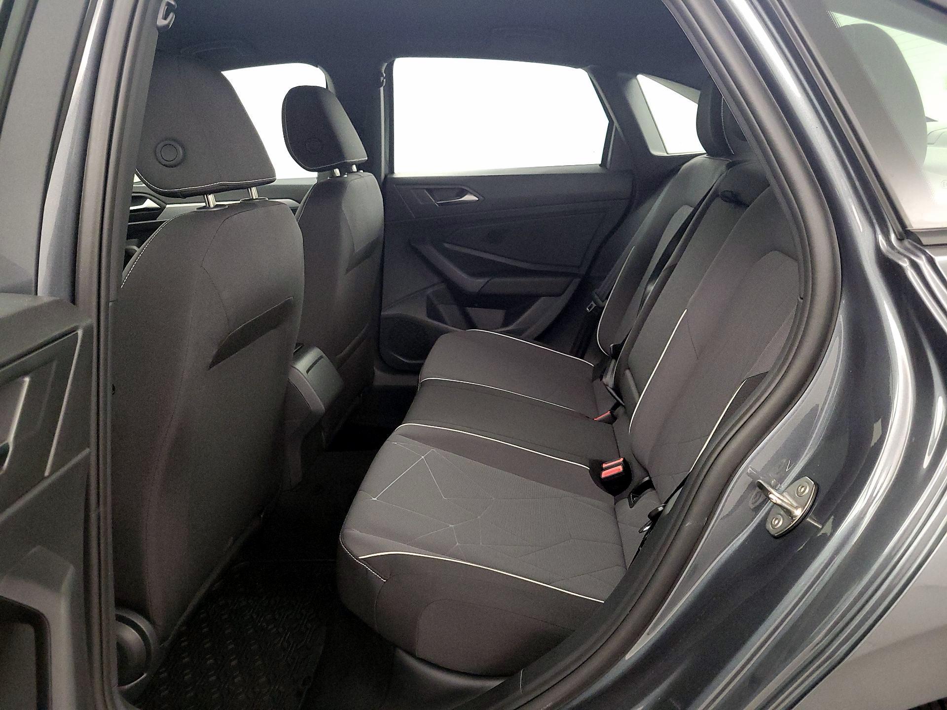 Thumbnail: 2025 Volkswagen Jetta - 19