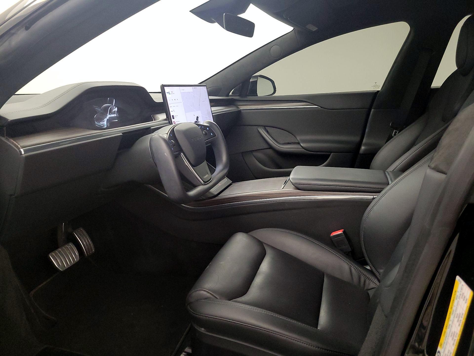 Thumbnail: 2022 Tesla Model S - 11