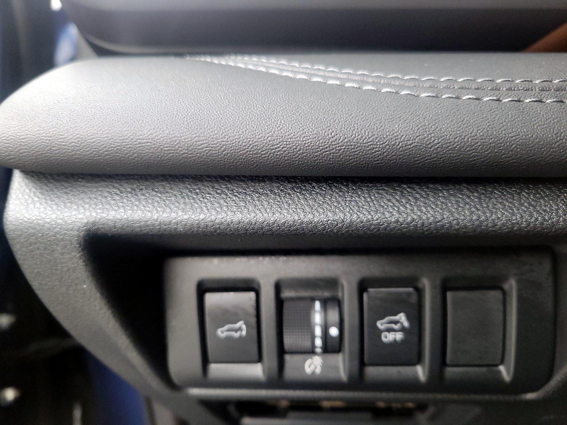 Thumbnail: 2022 Subaru Outback - 13