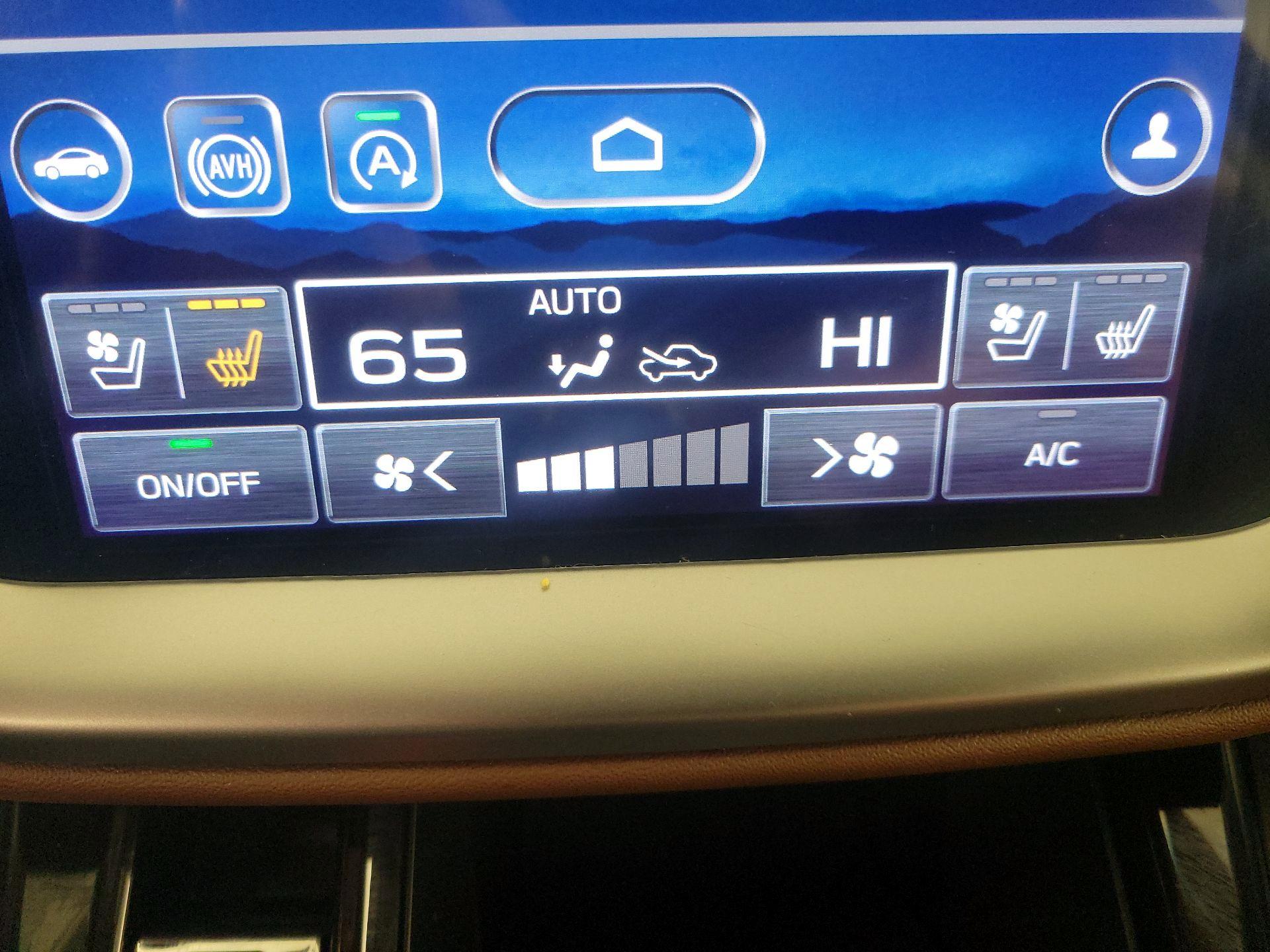 Thumbnail: 2022 Subaru Outback - 16