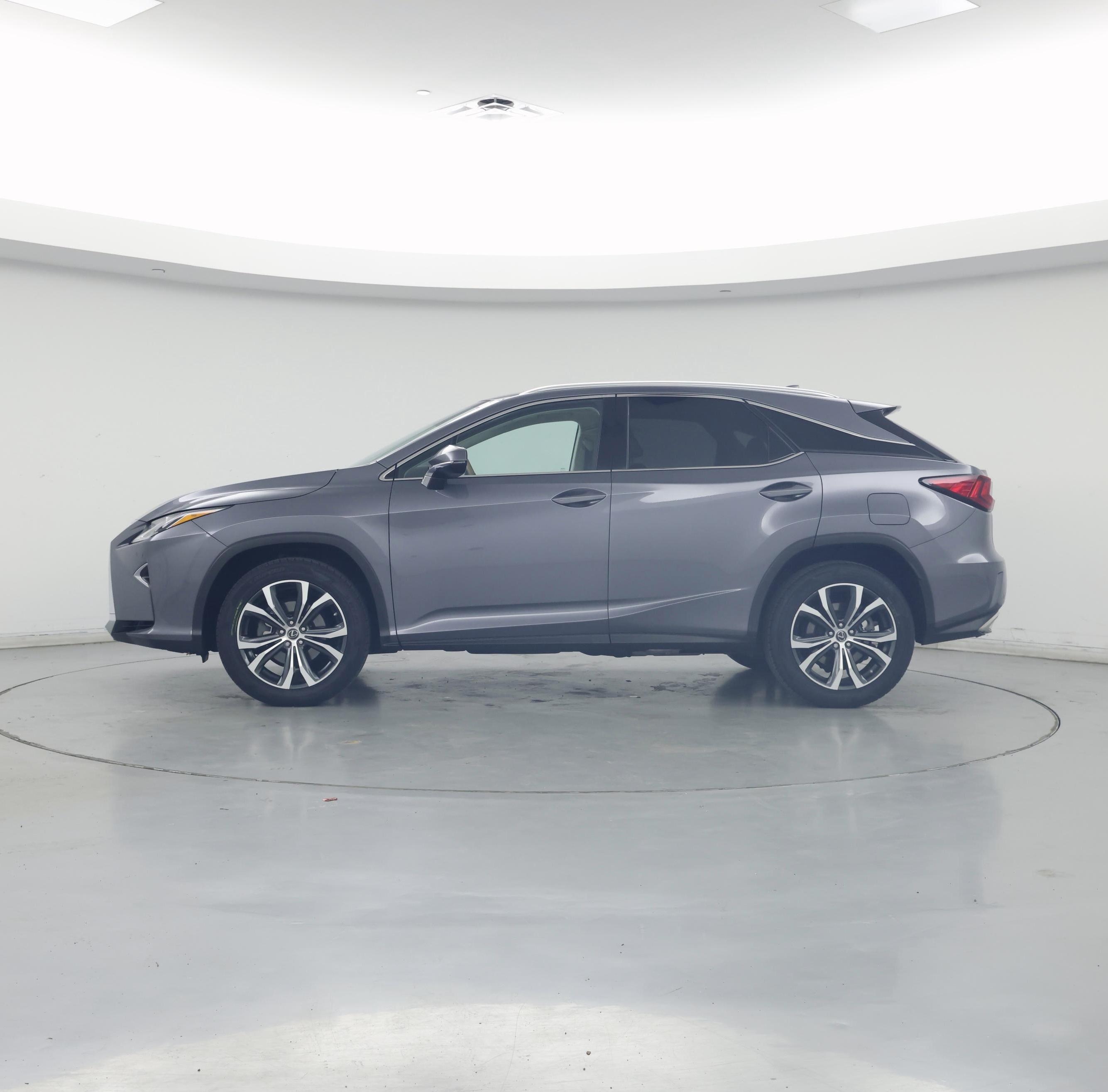 Thumbnail: 2018 Lexus RX - 3