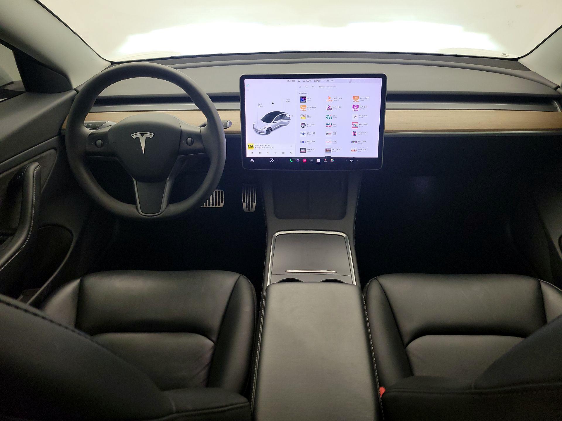 Thumbnail: 2021 Tesla Model 3 - 9