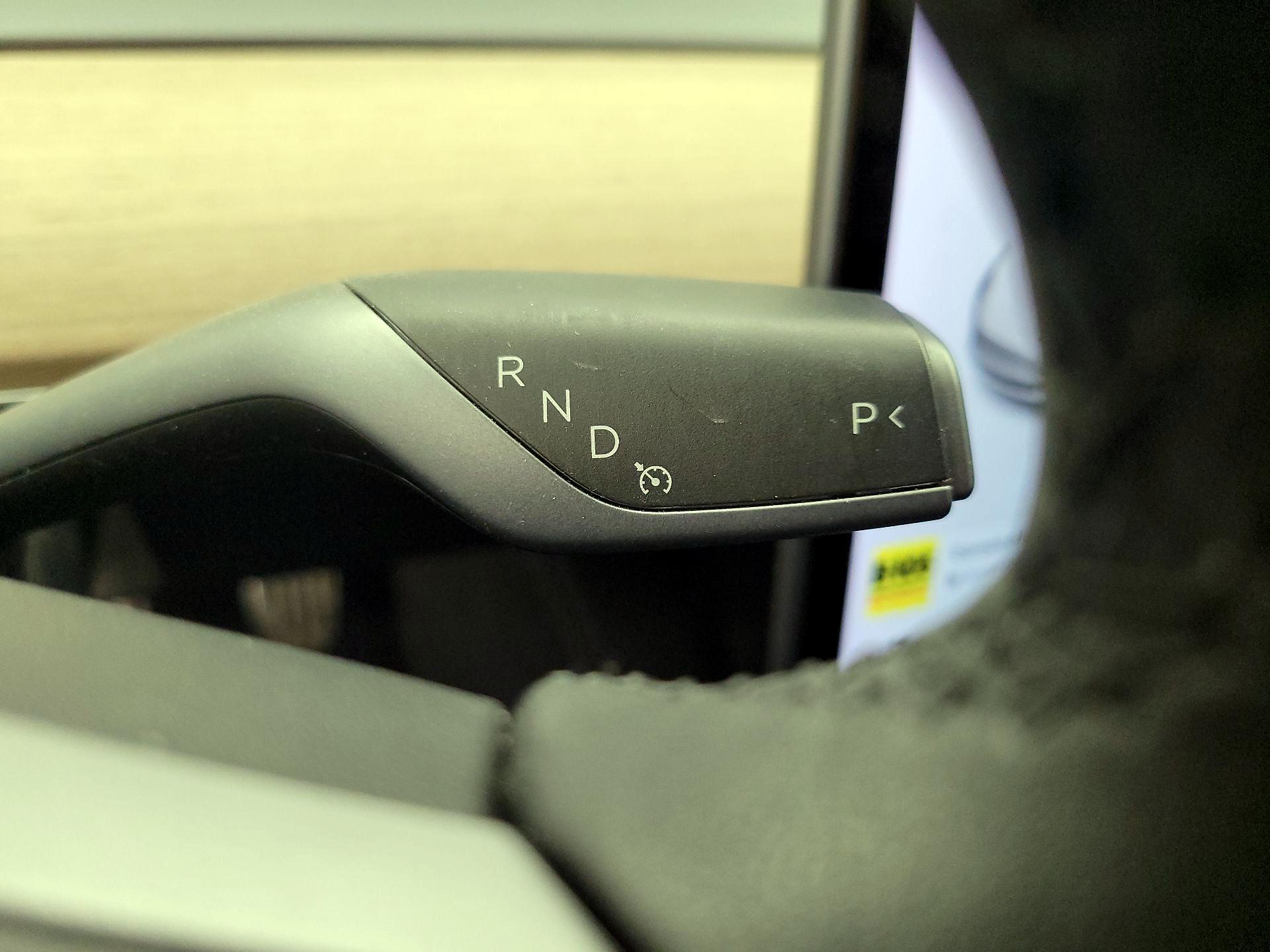 Thumbnail: 2021 Tesla Model 3 - 17