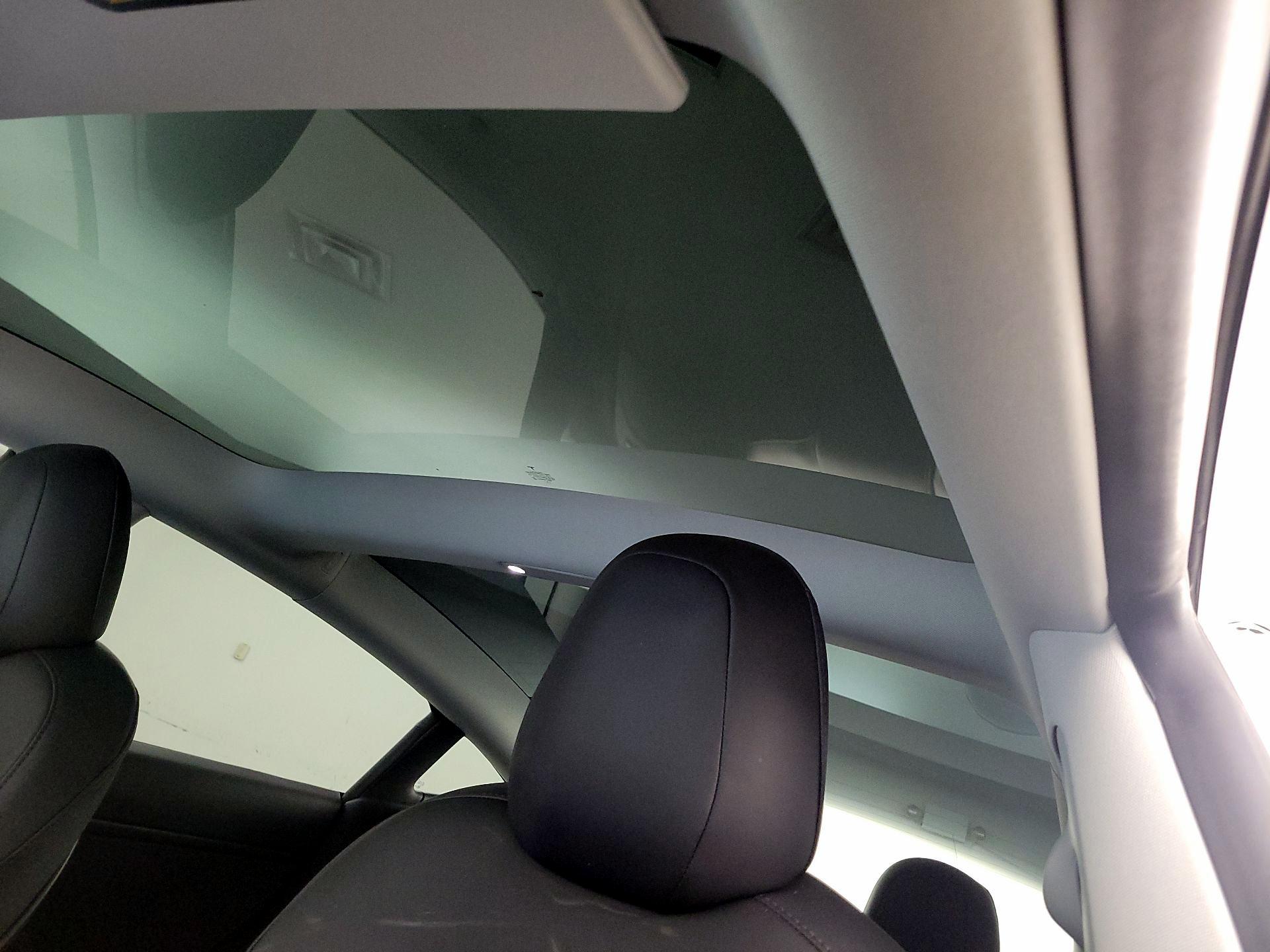 Thumbnail: 2021 Tesla Model 3 - 18