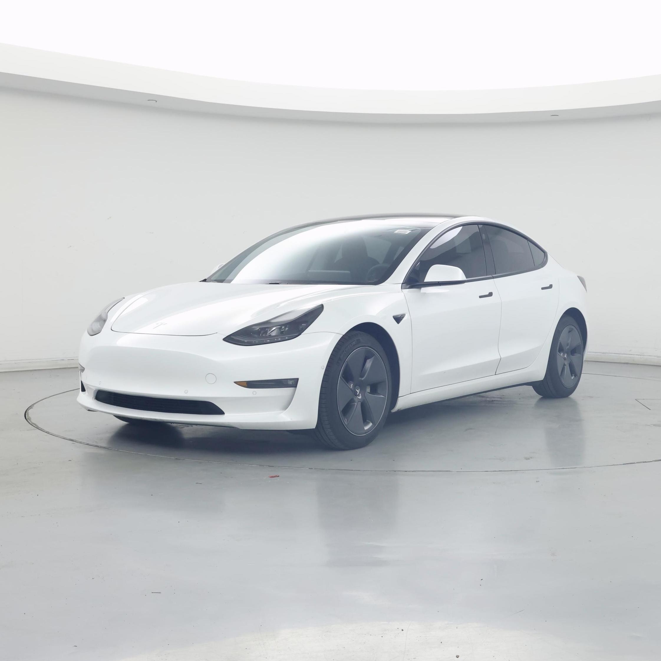 Thumbnail: 2021 Tesla Model 3 - 4