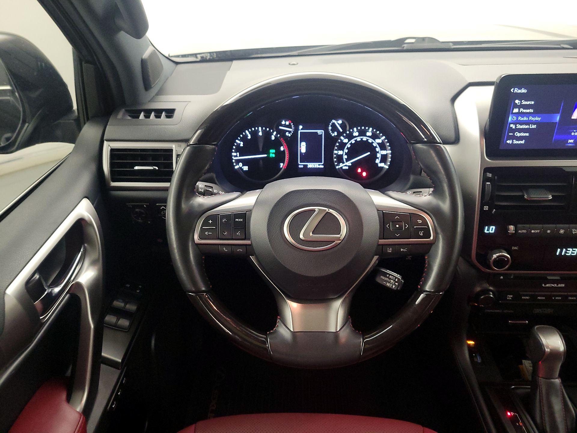 Thumbnail: 2022 Lexus GX - 10