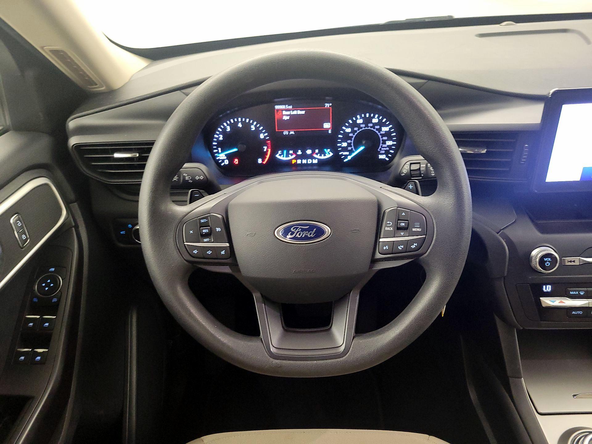 Thumbnail: 2020 Ford Explorer - 10