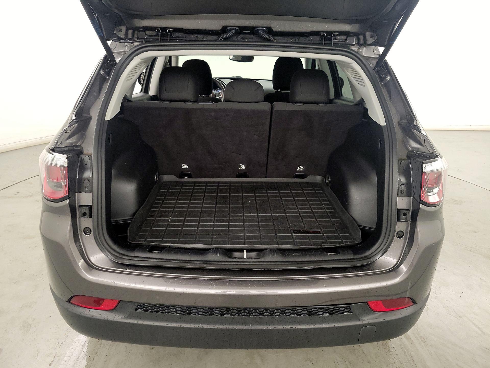 Thumbnail: 2018 Jeep Compass - 20