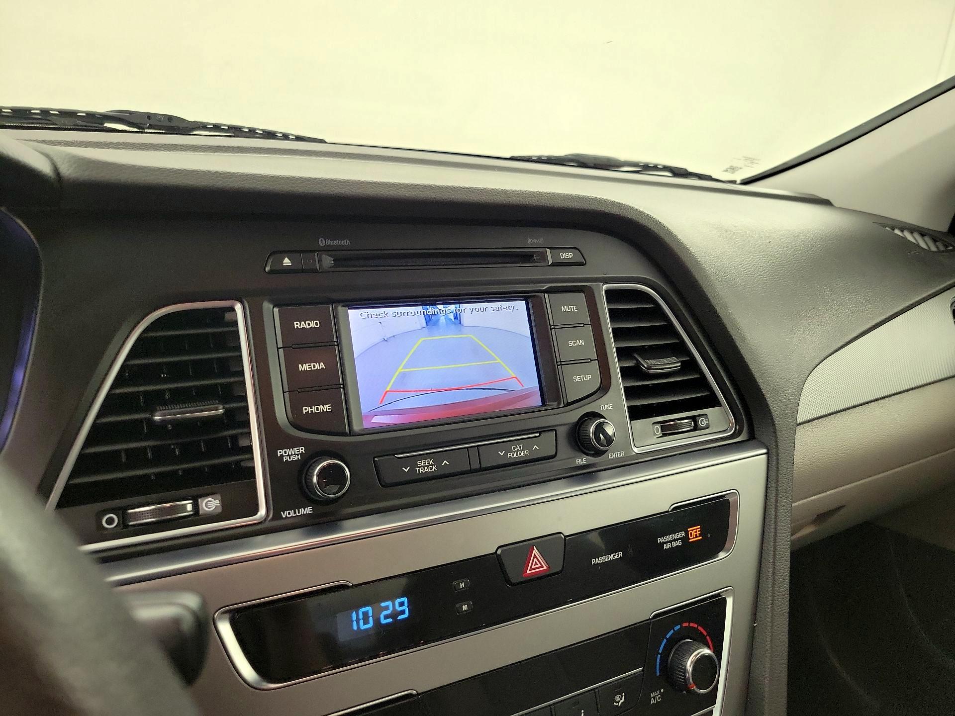 Thumbnail: 2015 Hyundai Sonata - 14
