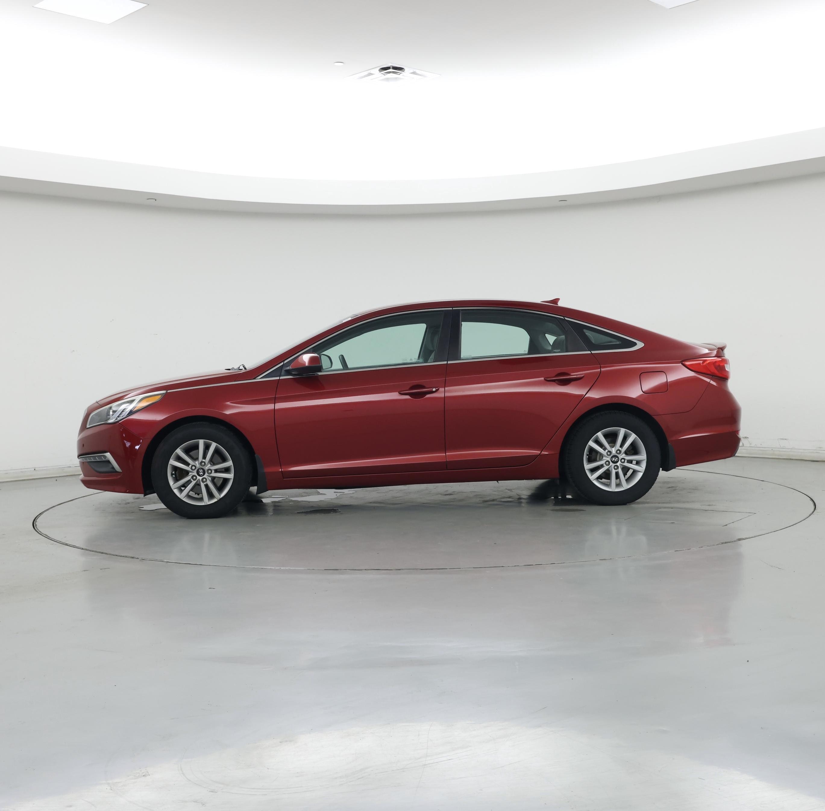 Thumbnail: 2015 Hyundai Sonata - 3