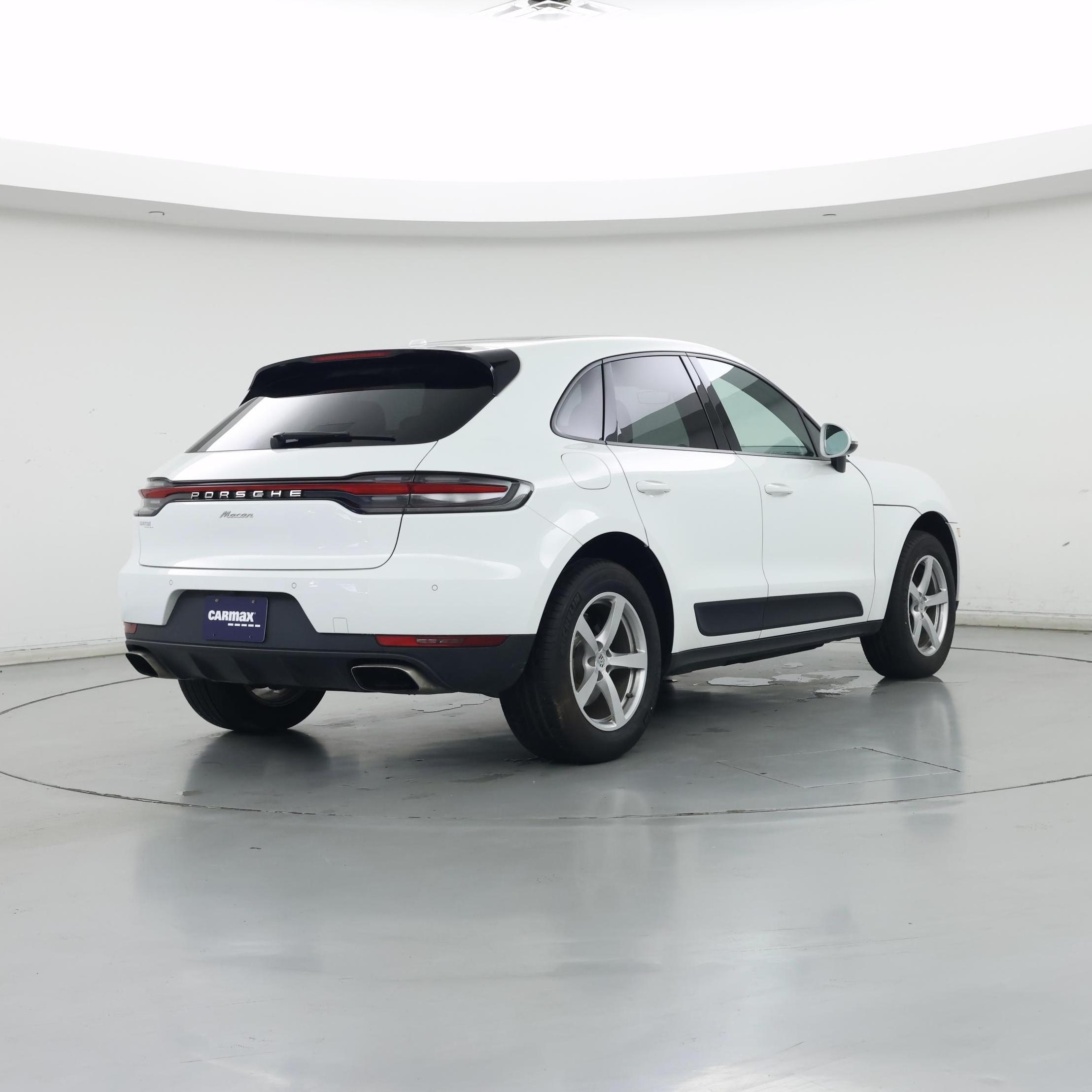 Thumbnail: 2020 Porsche Macan - 8