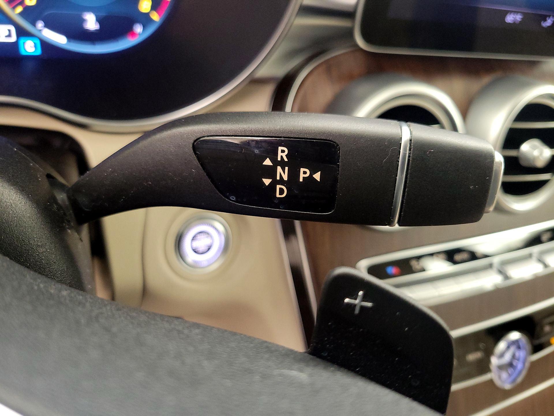 Thumbnail: 2021 Mercedes-Benz C-Class - 17