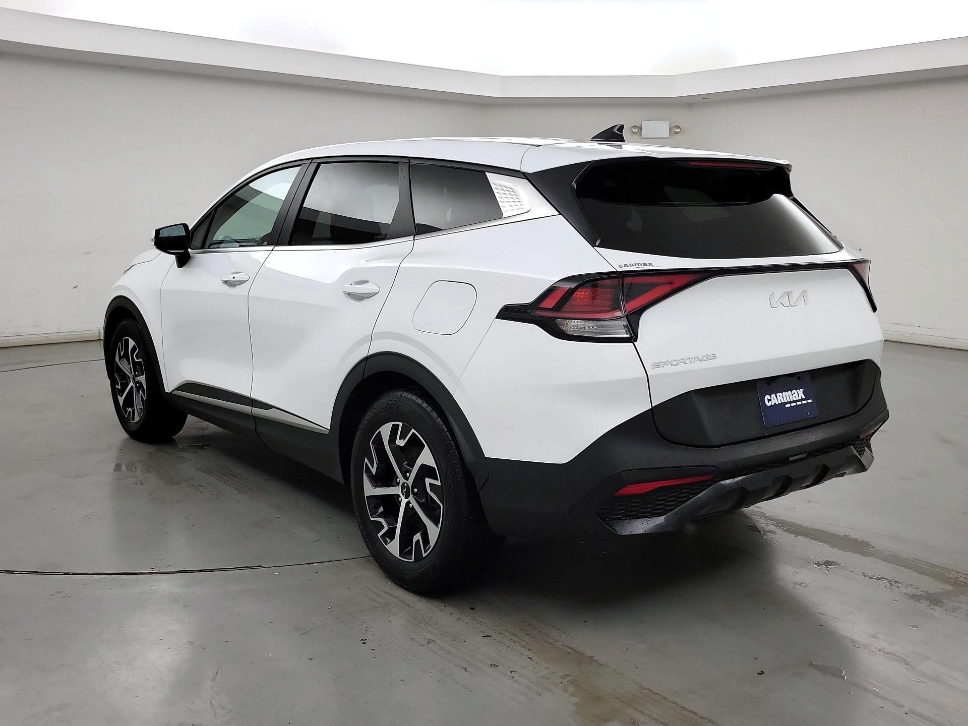 Thumbnail: 2023 Kia Sportage - 7