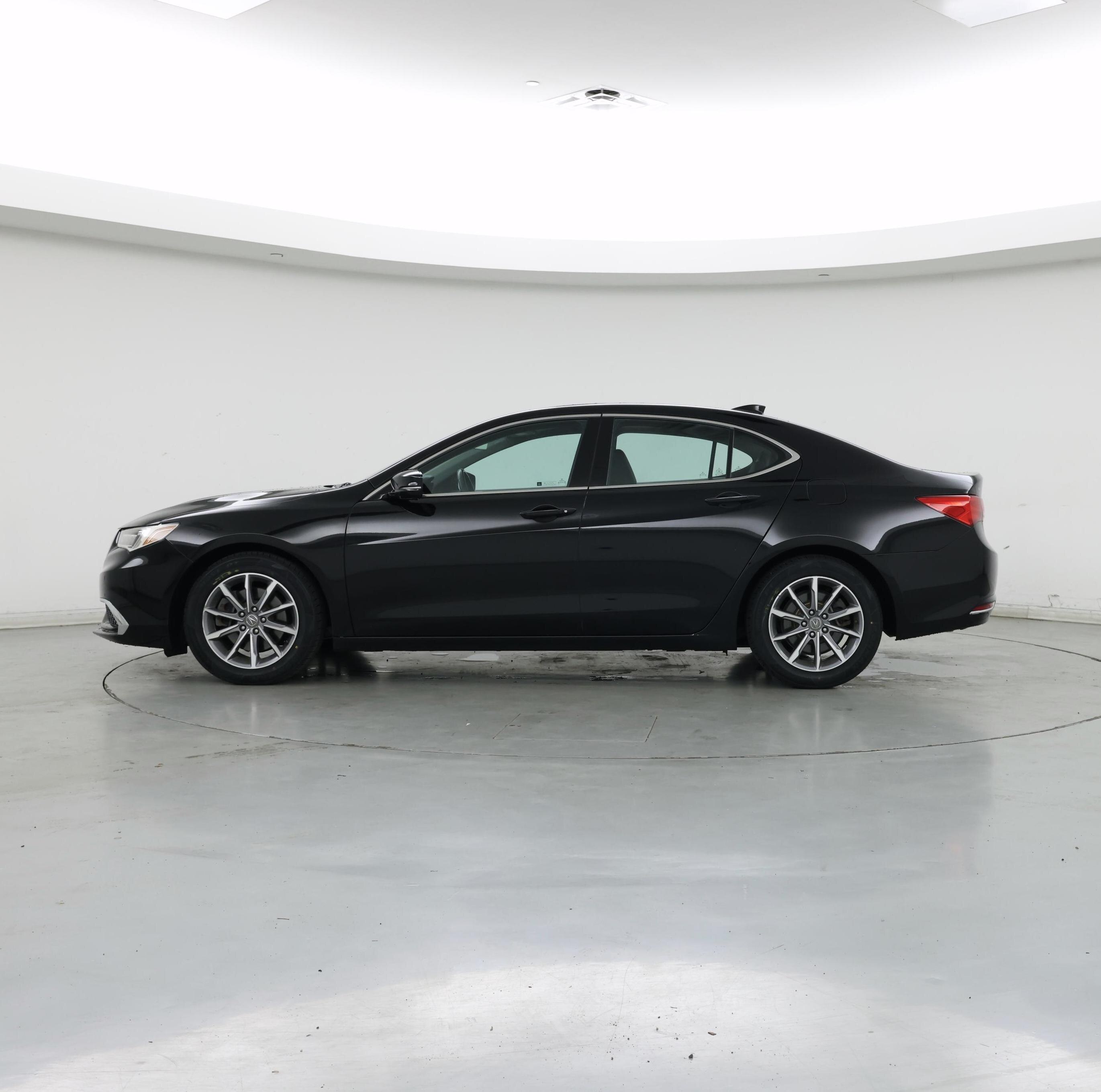 Thumbnail: 2018 Acura TLX - 3