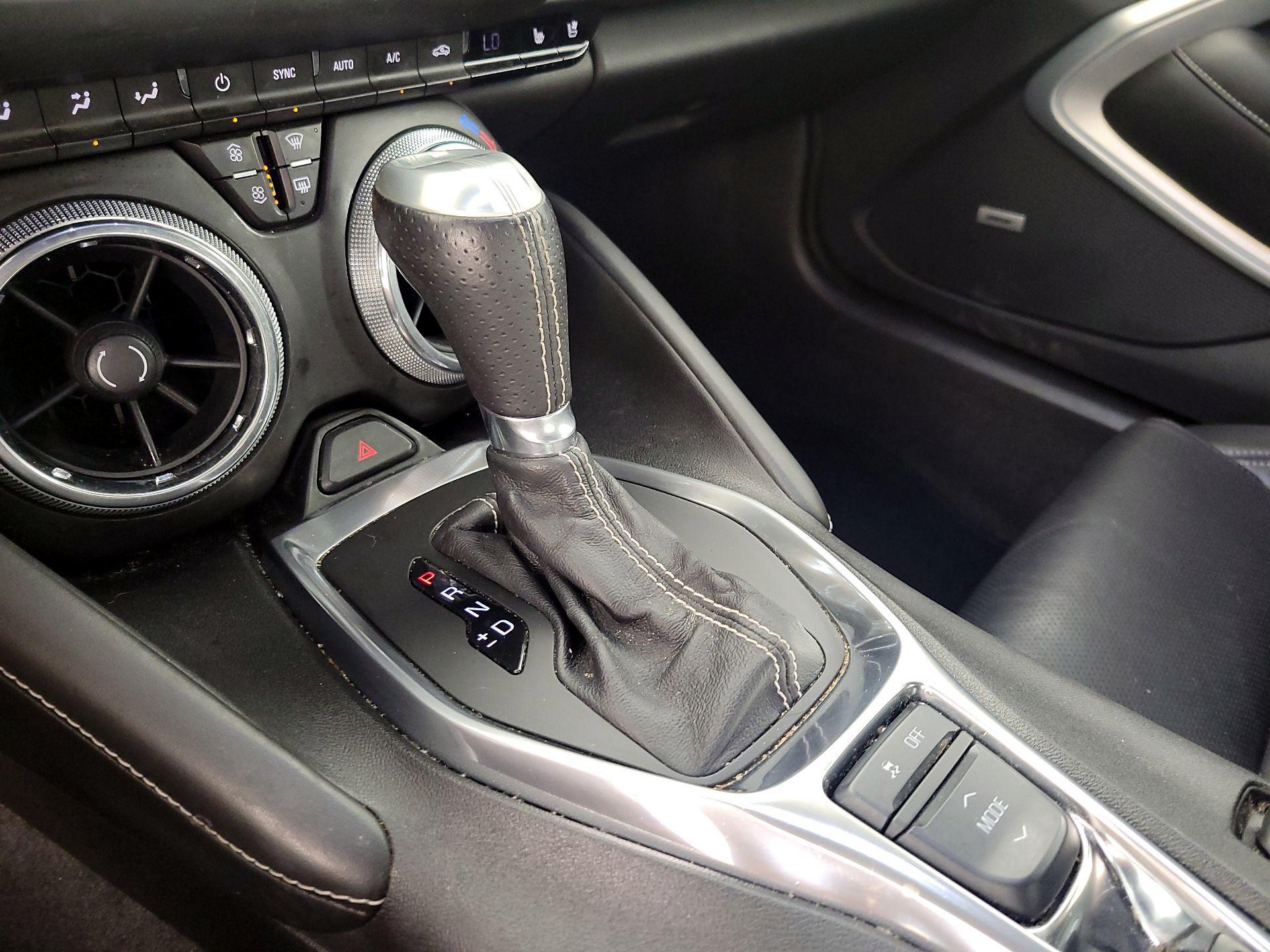 Thumbnail: 2016 Chevrolet Camaro - 17