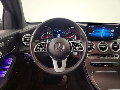 Steering Wheel & Instrument Cluster (On)