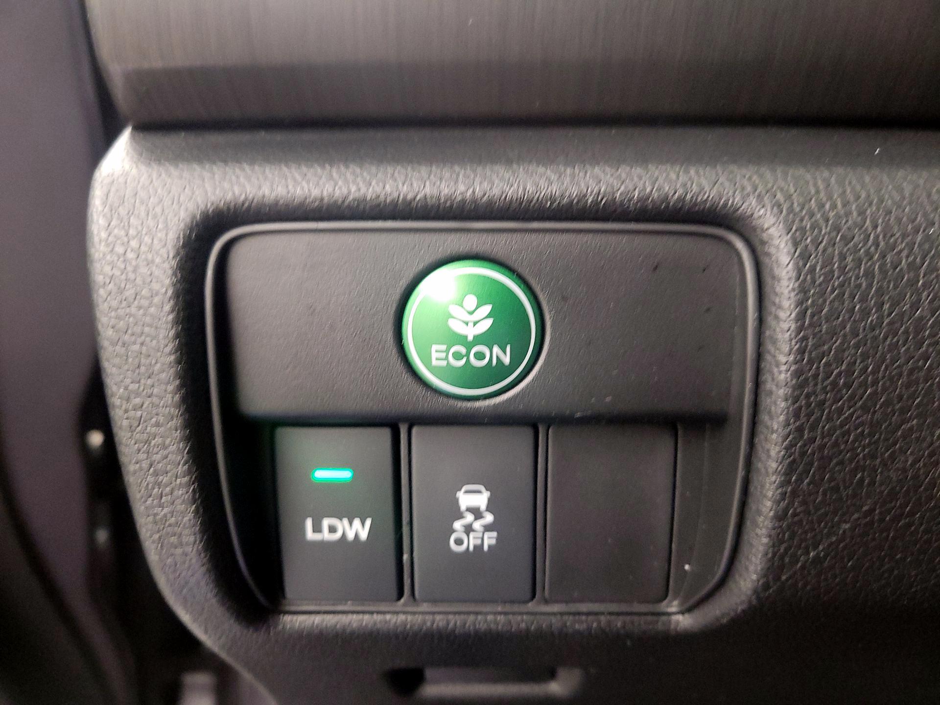 Thumbnail: 2015 Honda Accord - 13