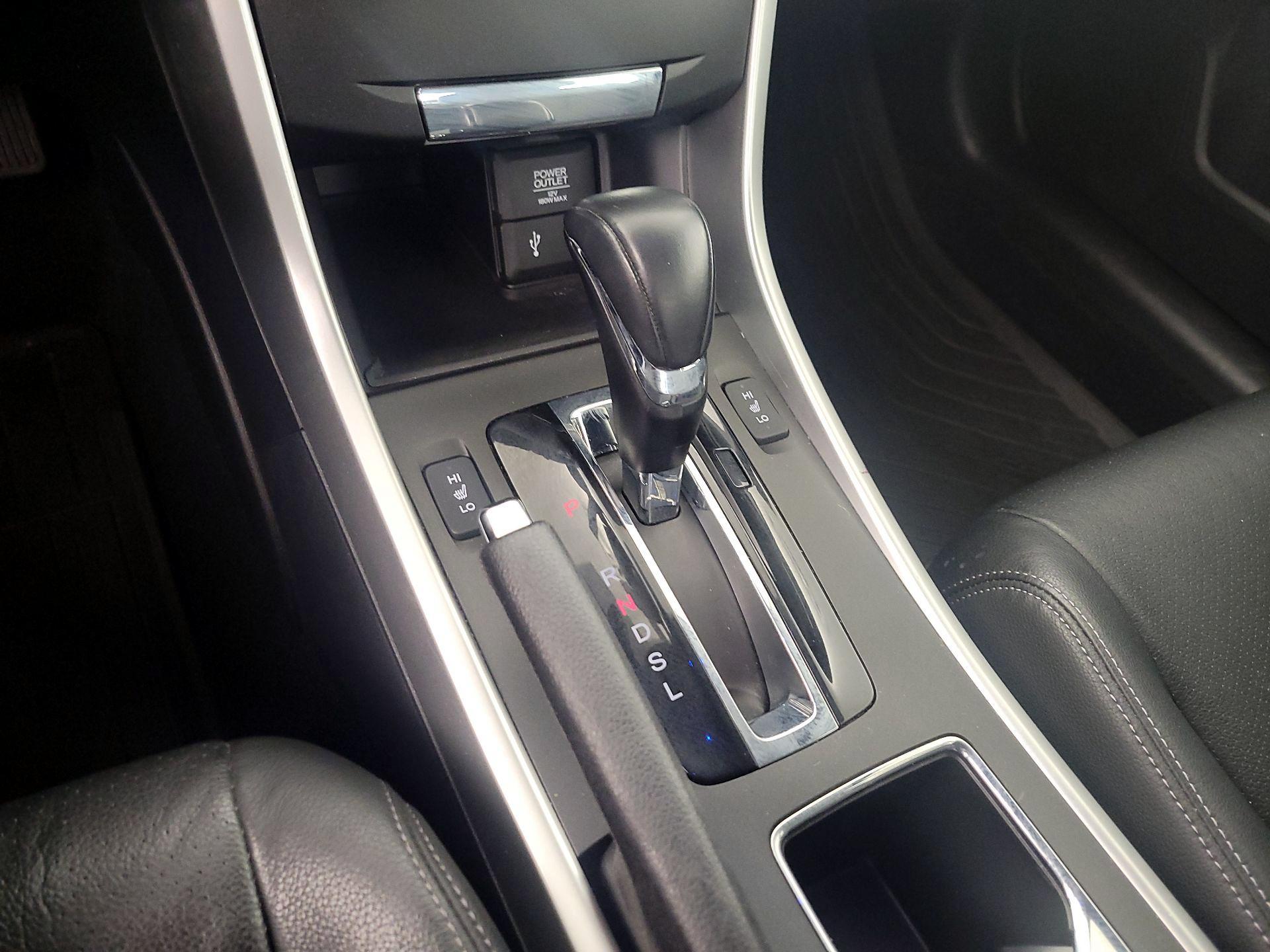 Thumbnail: 2015 Honda Accord - 17