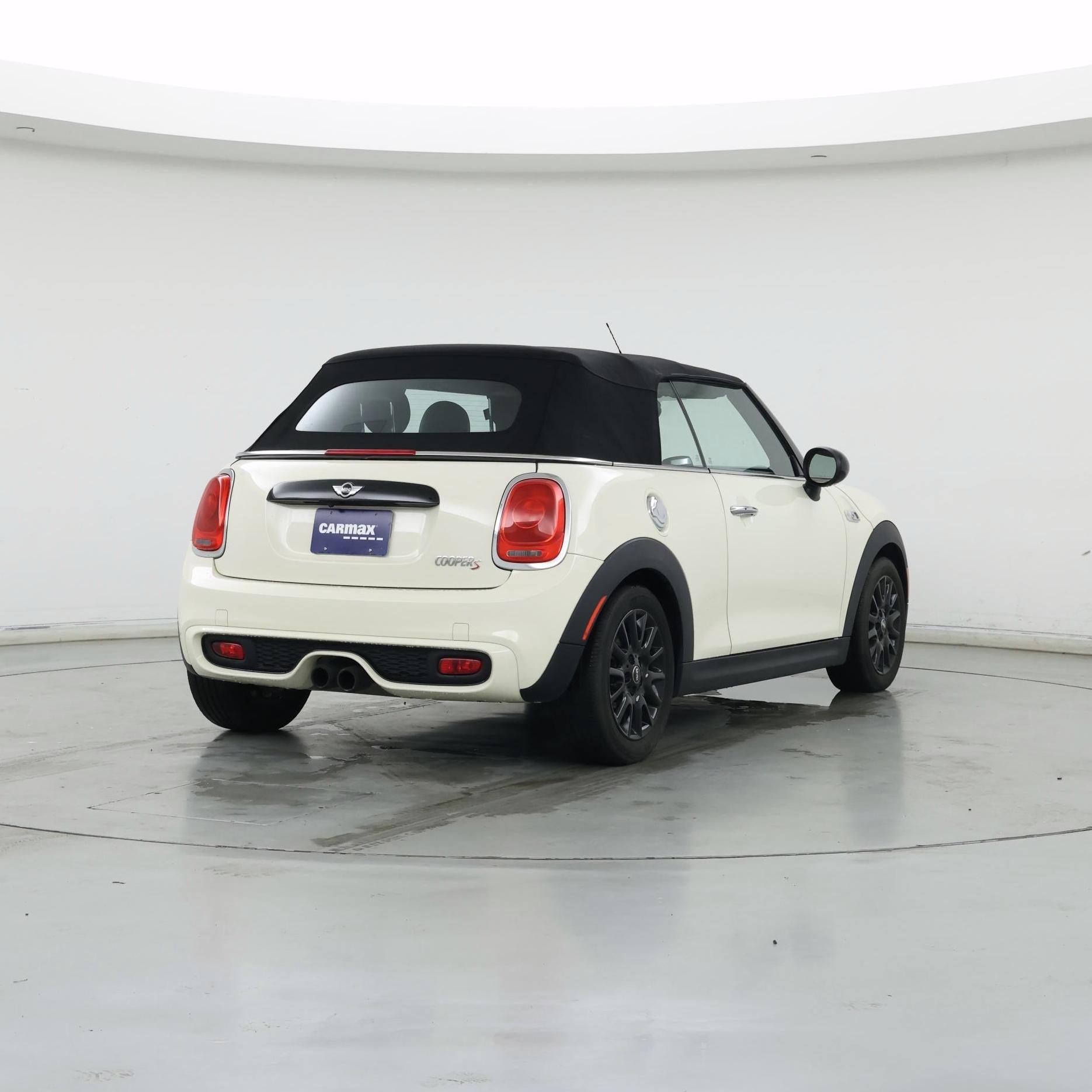 Thumbnail: 2017 MINI Cooper - 8