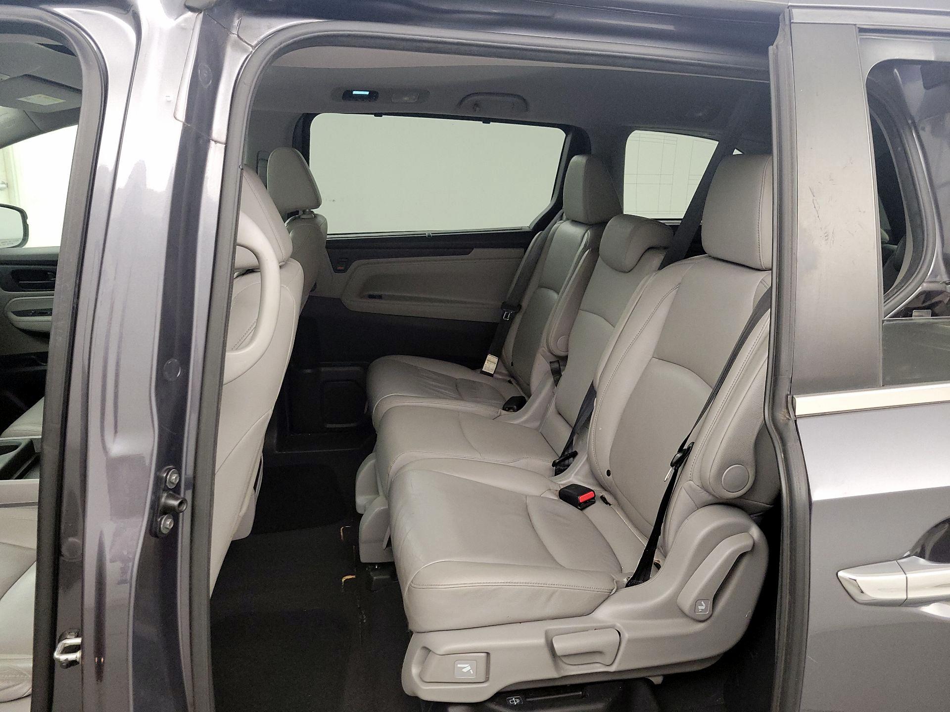 Thumbnail: 2018 Honda Odyssey - 20