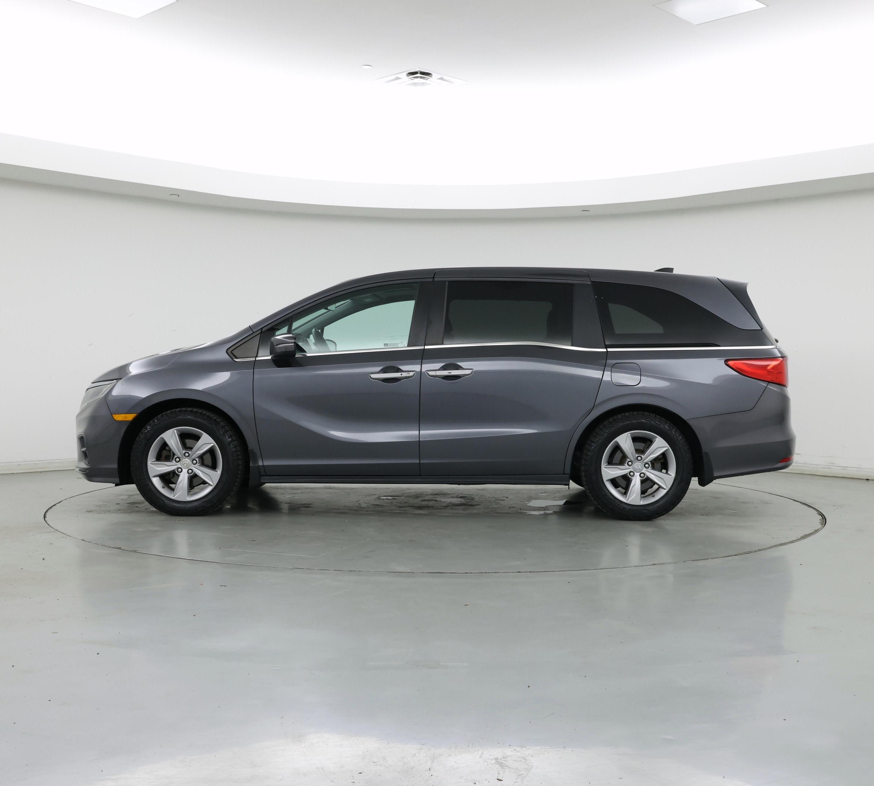 Thumbnail: 2018 Honda Odyssey - 3