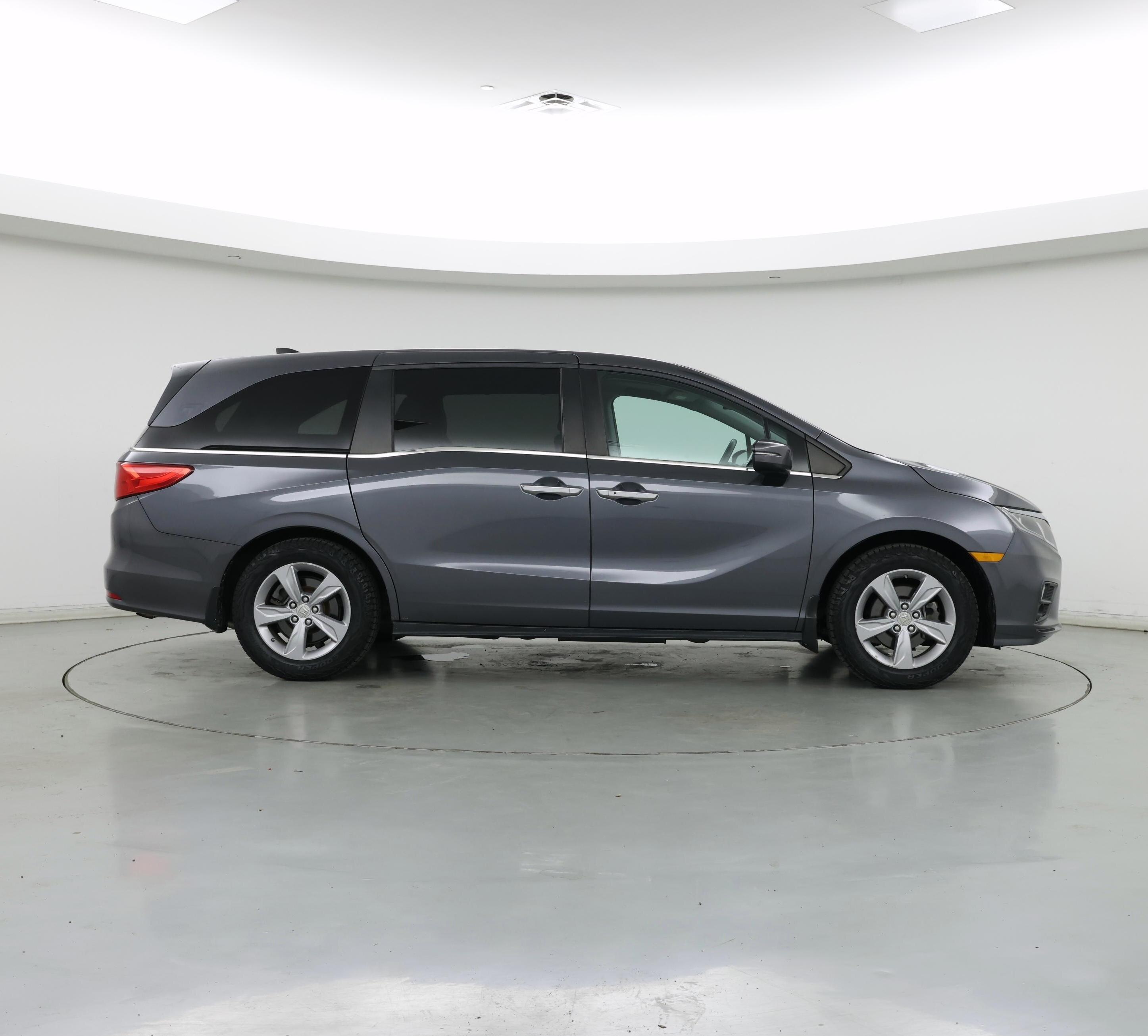 Thumbnail: 2018 Honda Odyssey - 7