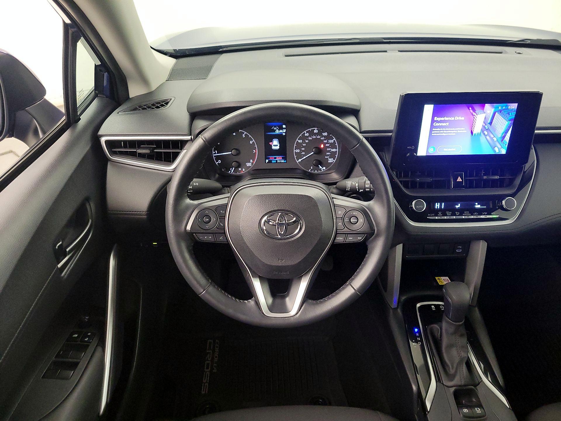 Thumbnail: 2023 Toyota Corolla Cross - 10