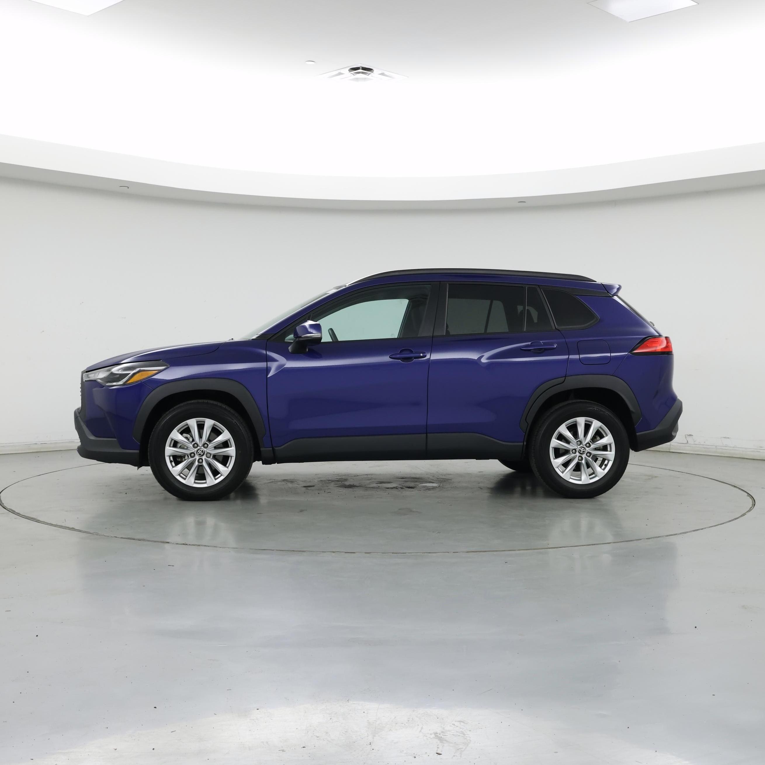 Thumbnail: 2023 Toyota Corolla Cross - 3