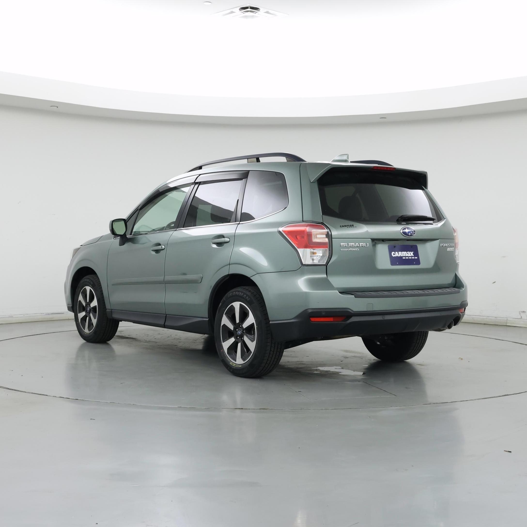 Thumbnail: 2017 Subaru Forester - 2
