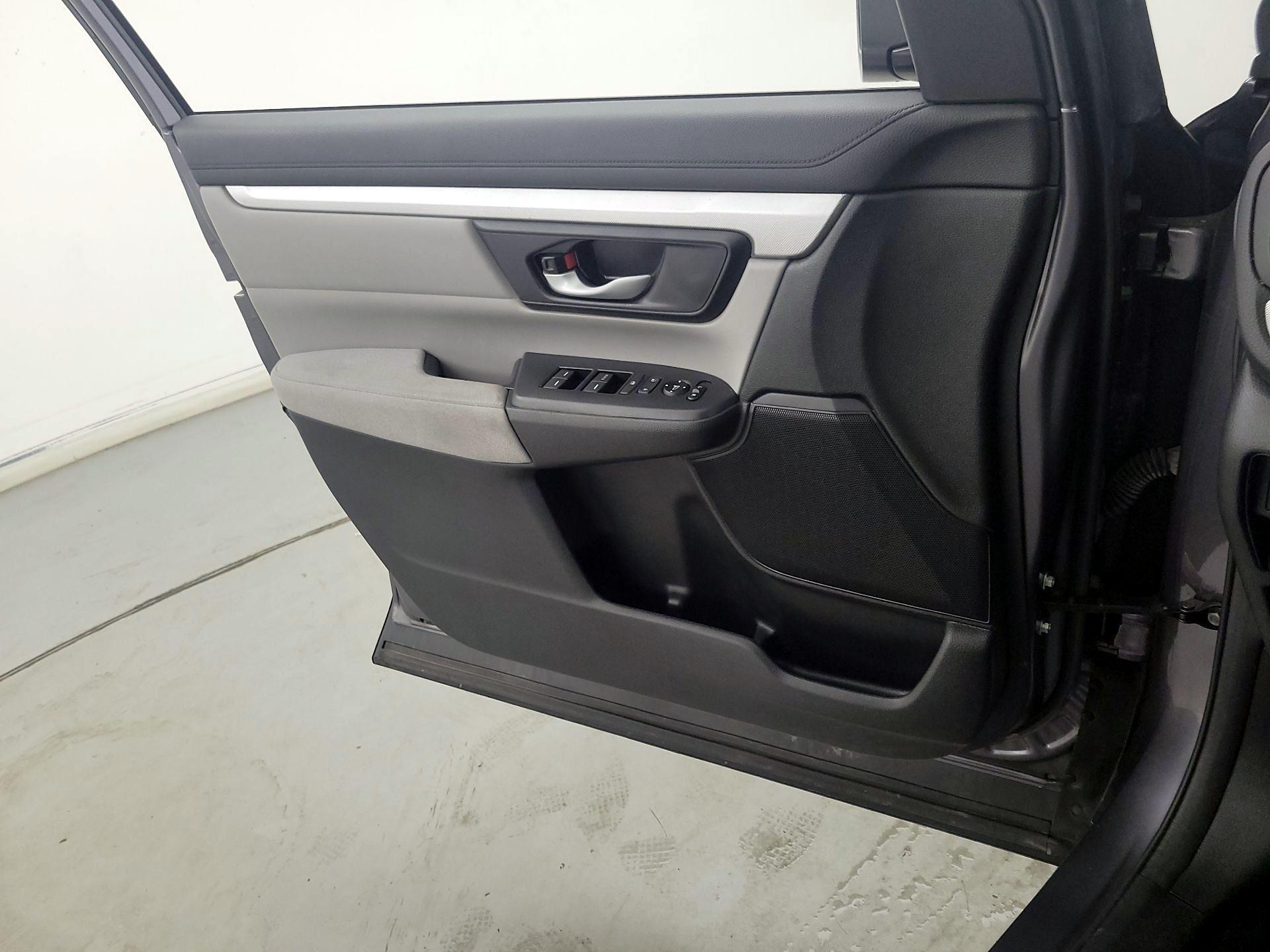Thumbnail: 2017 Honda CR-V - 12