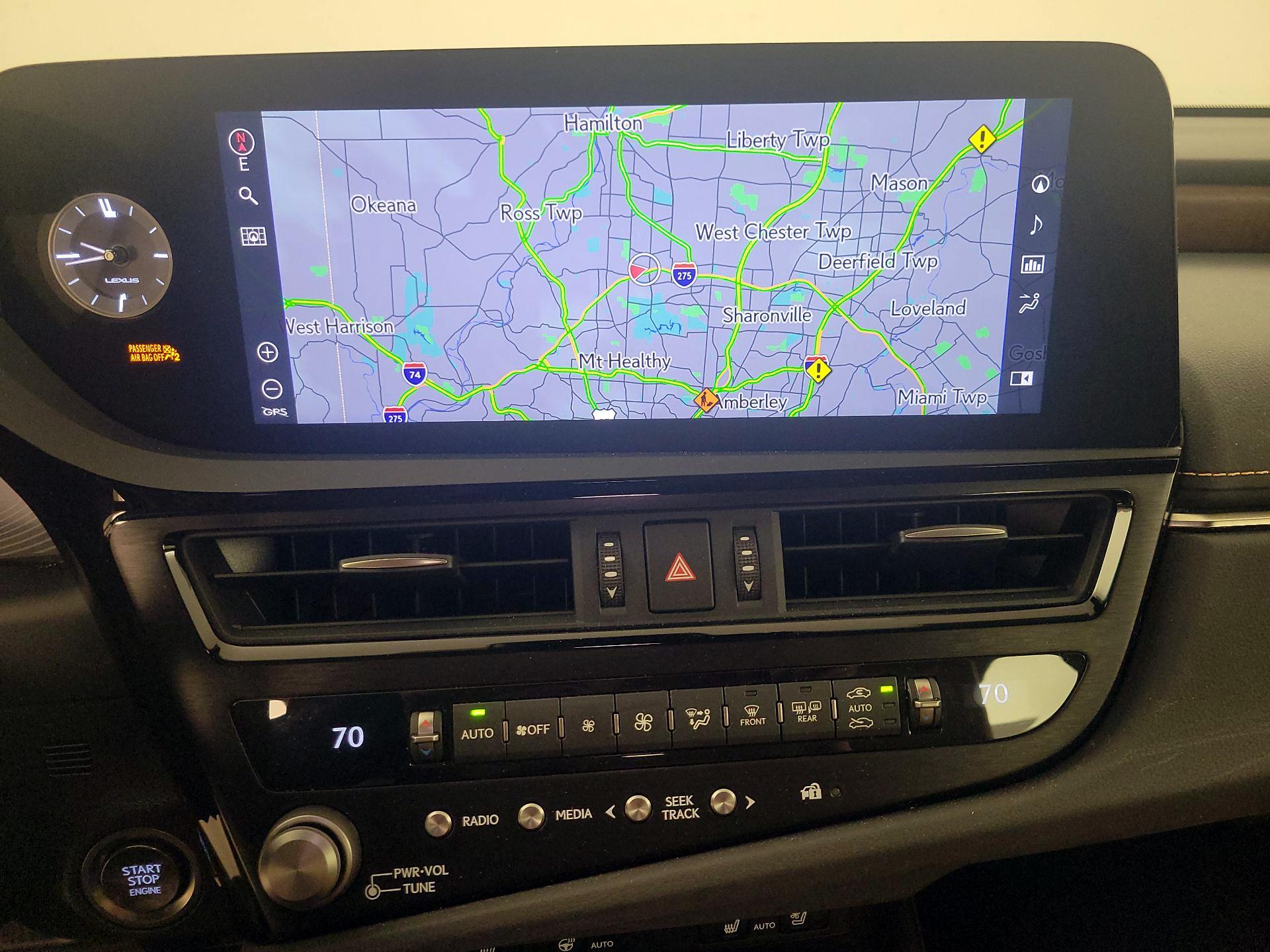 Thumbnail: 2022 Lexus ES - 14