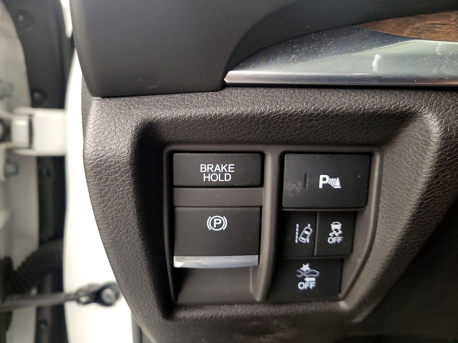 Thumbnail: 2020 Acura MDX - 13