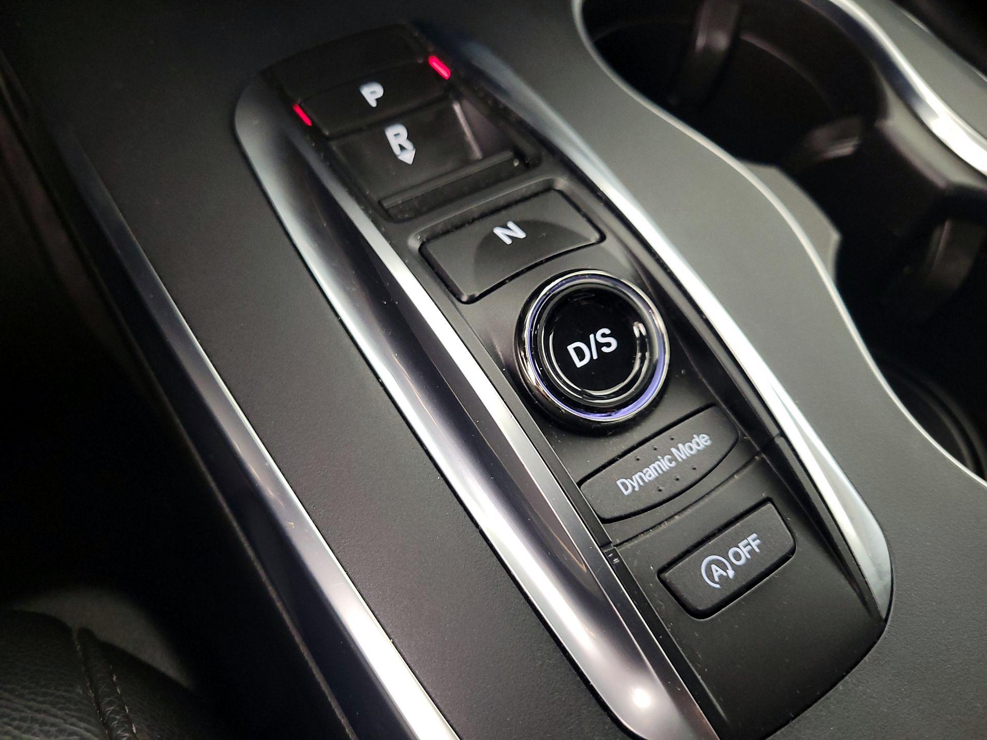 Thumbnail: 2020 Acura MDX - 18