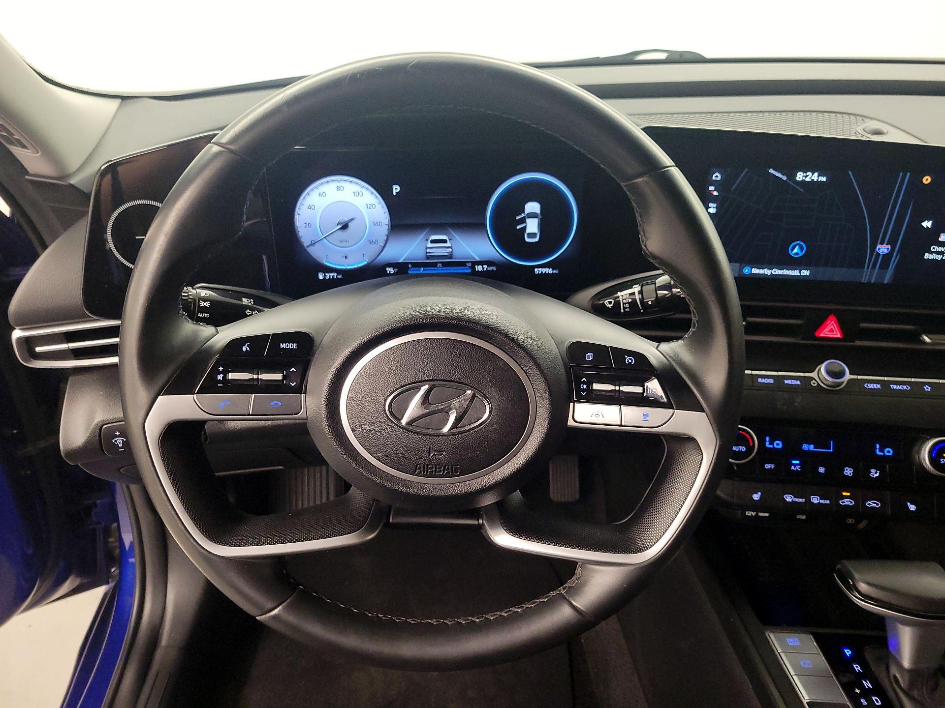 Thumbnail: 2023 Hyundai Elantra - 10