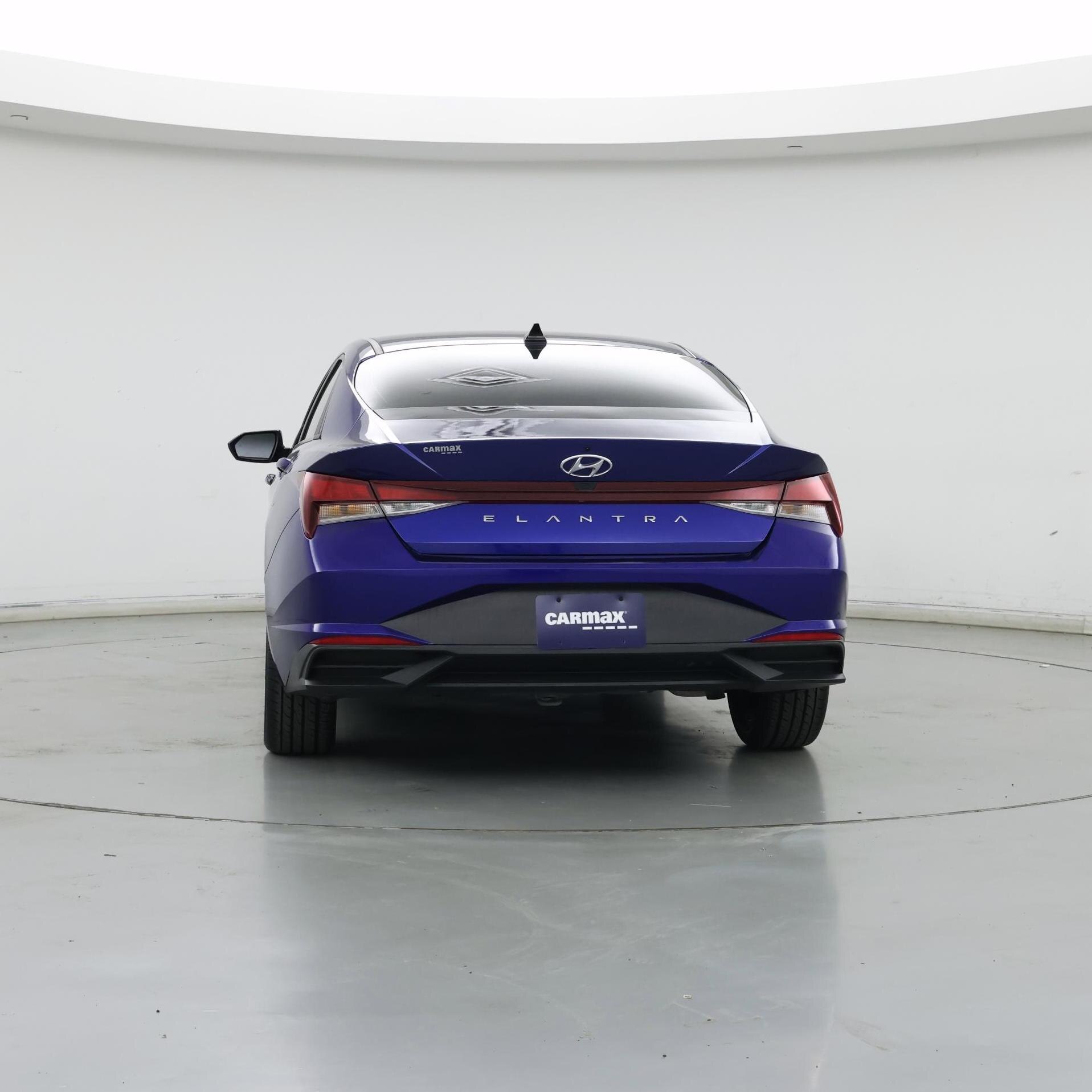 Thumbnail: 2023 Hyundai Elantra - 6