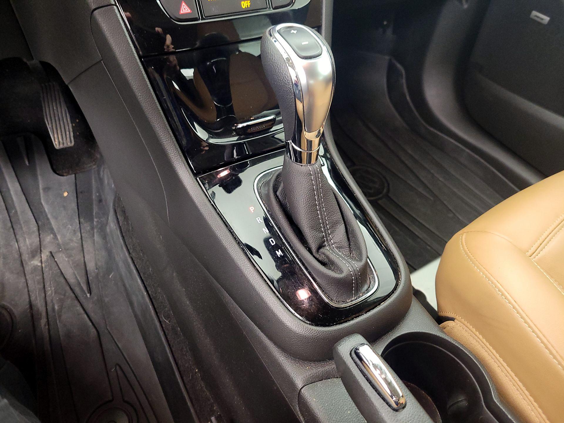 Thumbnail: 2019 Buick Encore - 18