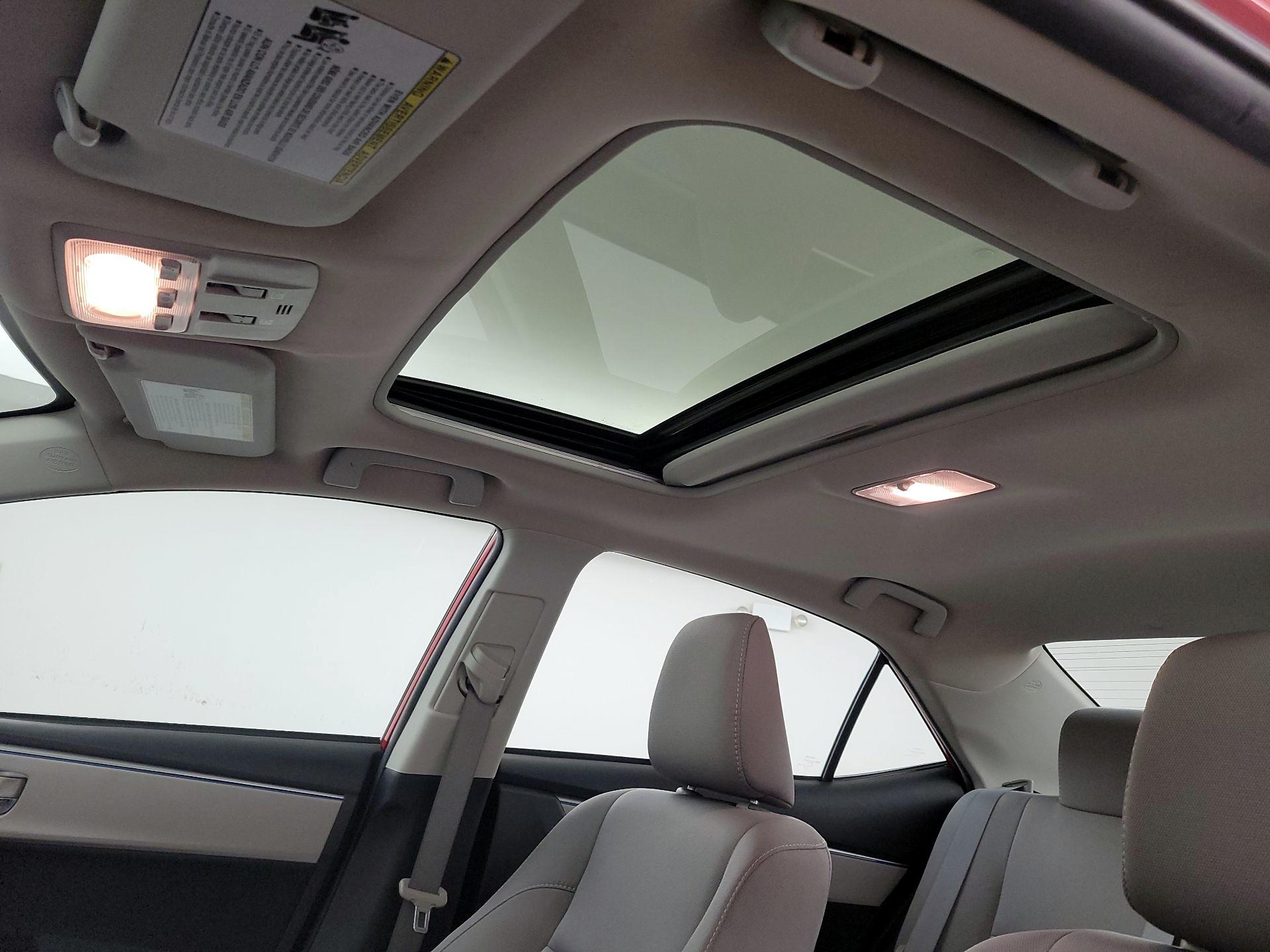Thumbnail: 2014 Toyota Corolla - 19