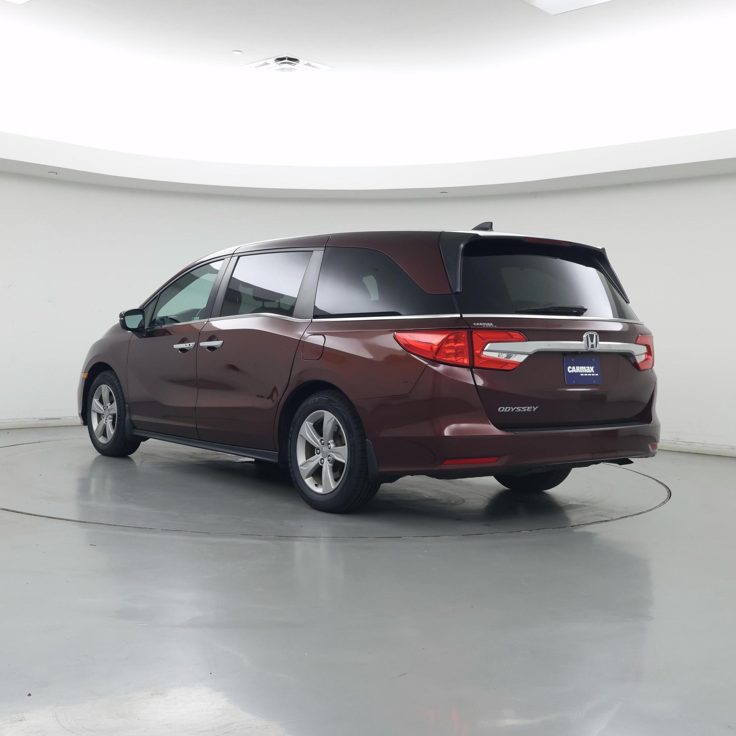 Thumbnail: 2019 Honda Odyssey - 2
