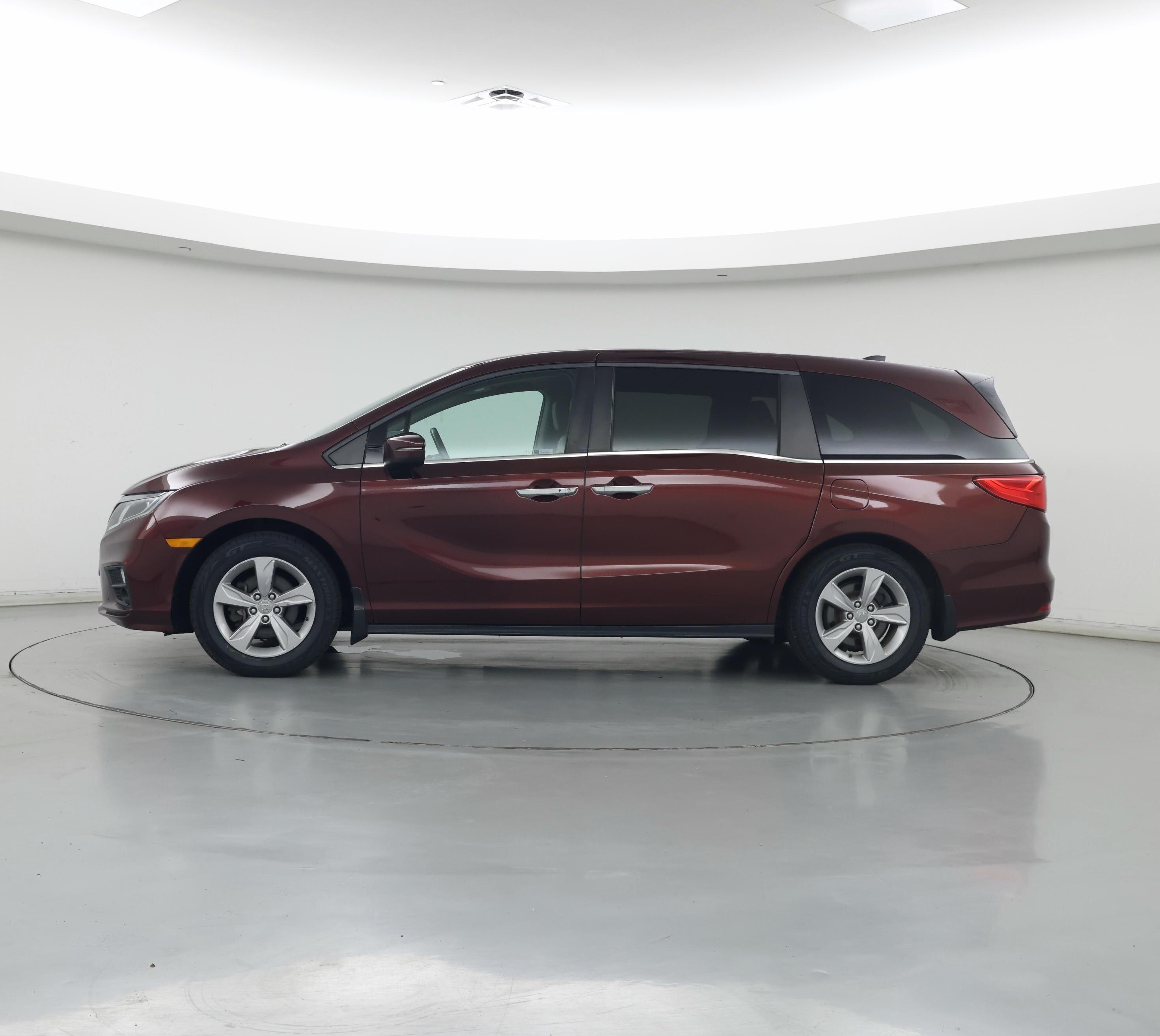 Thumbnail: 2019 Honda Odyssey - 3